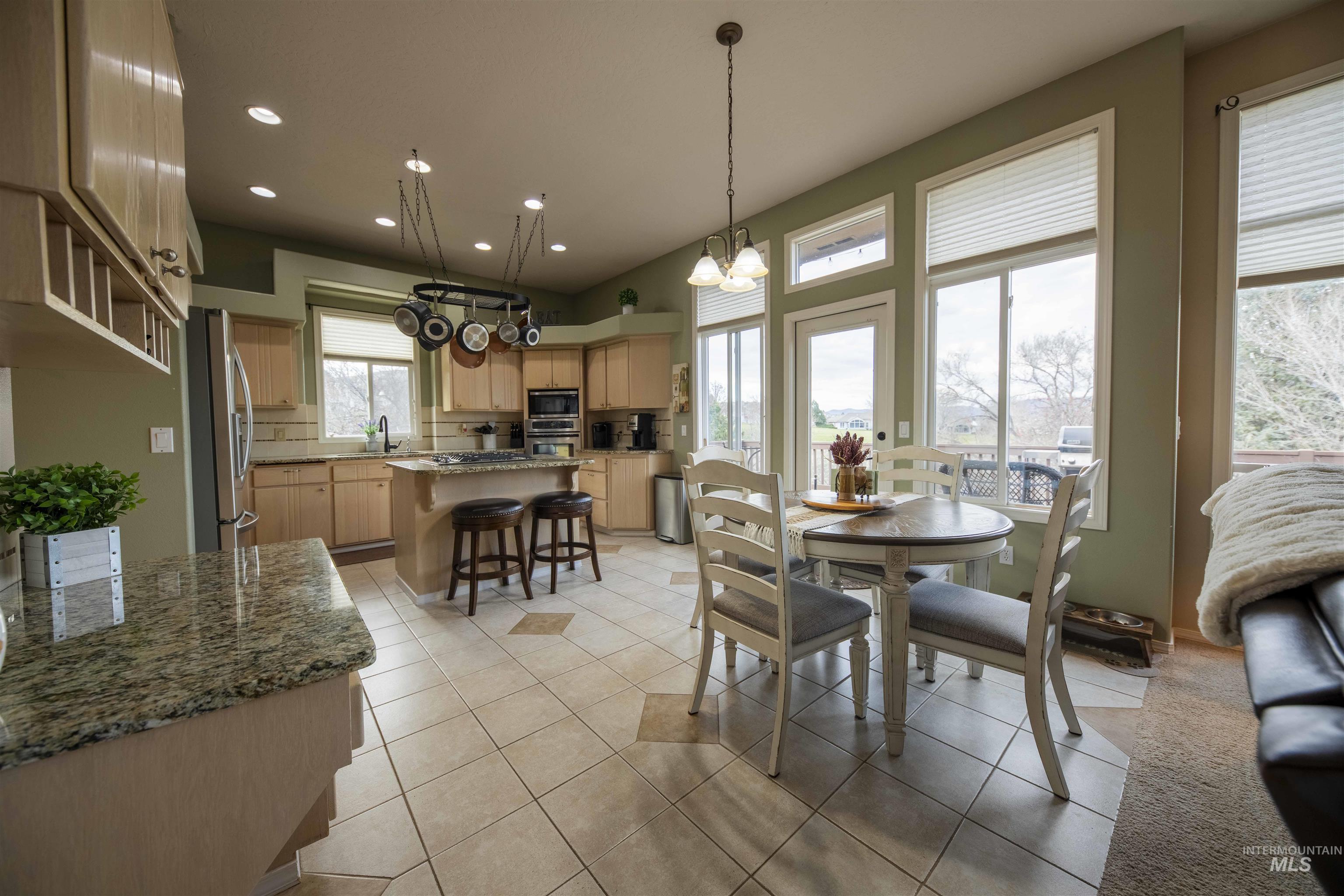 3780 Nicklaus Drive Property Photo 12
