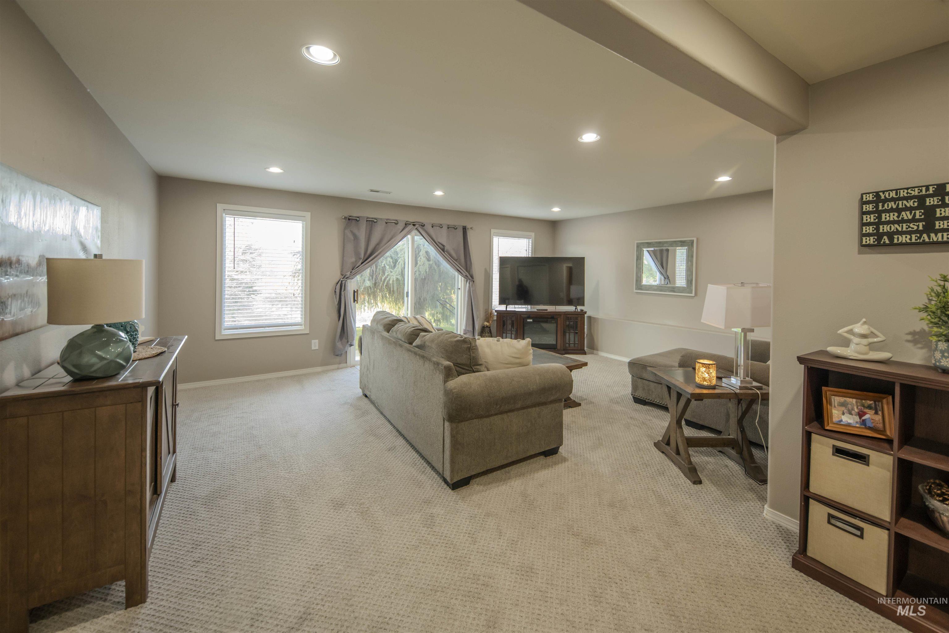 3780 Nicklaus Drive Property Photo 25