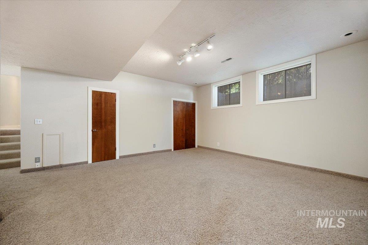3981 N 3575 E Property Photo 32