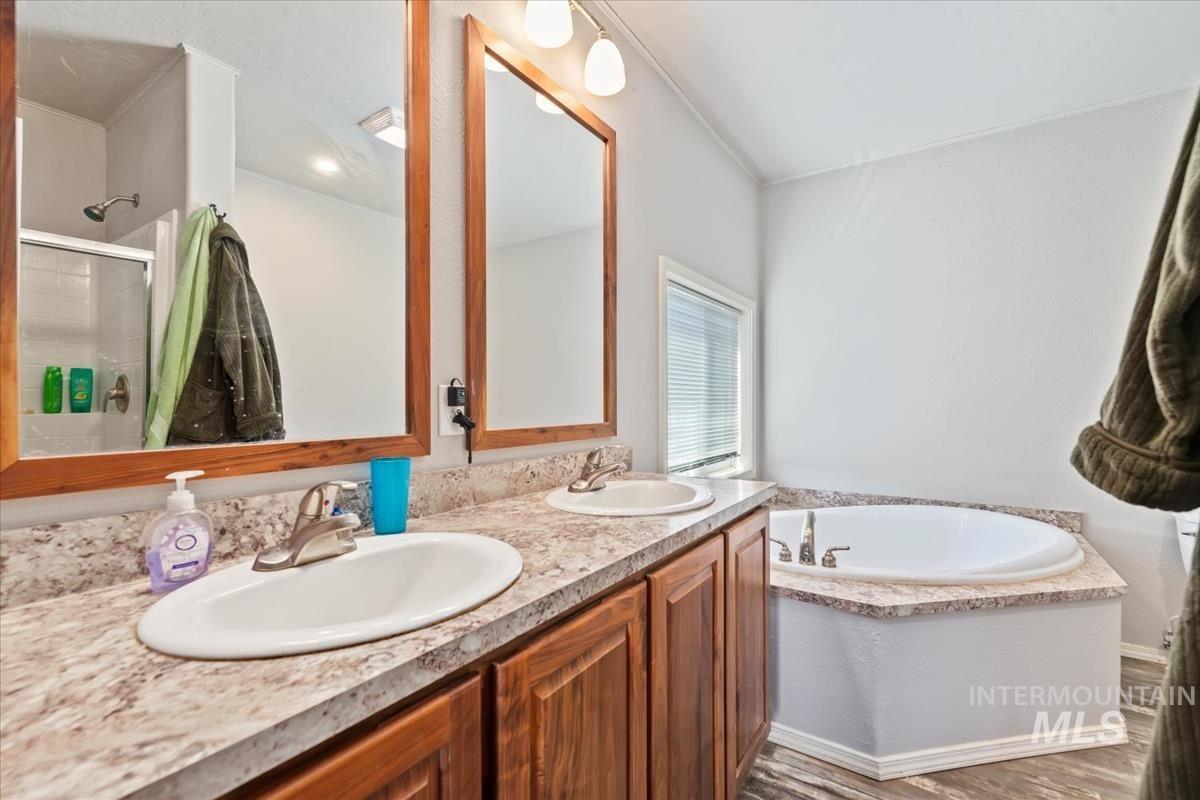 1639 Cuddy View Dr Property Photo 16