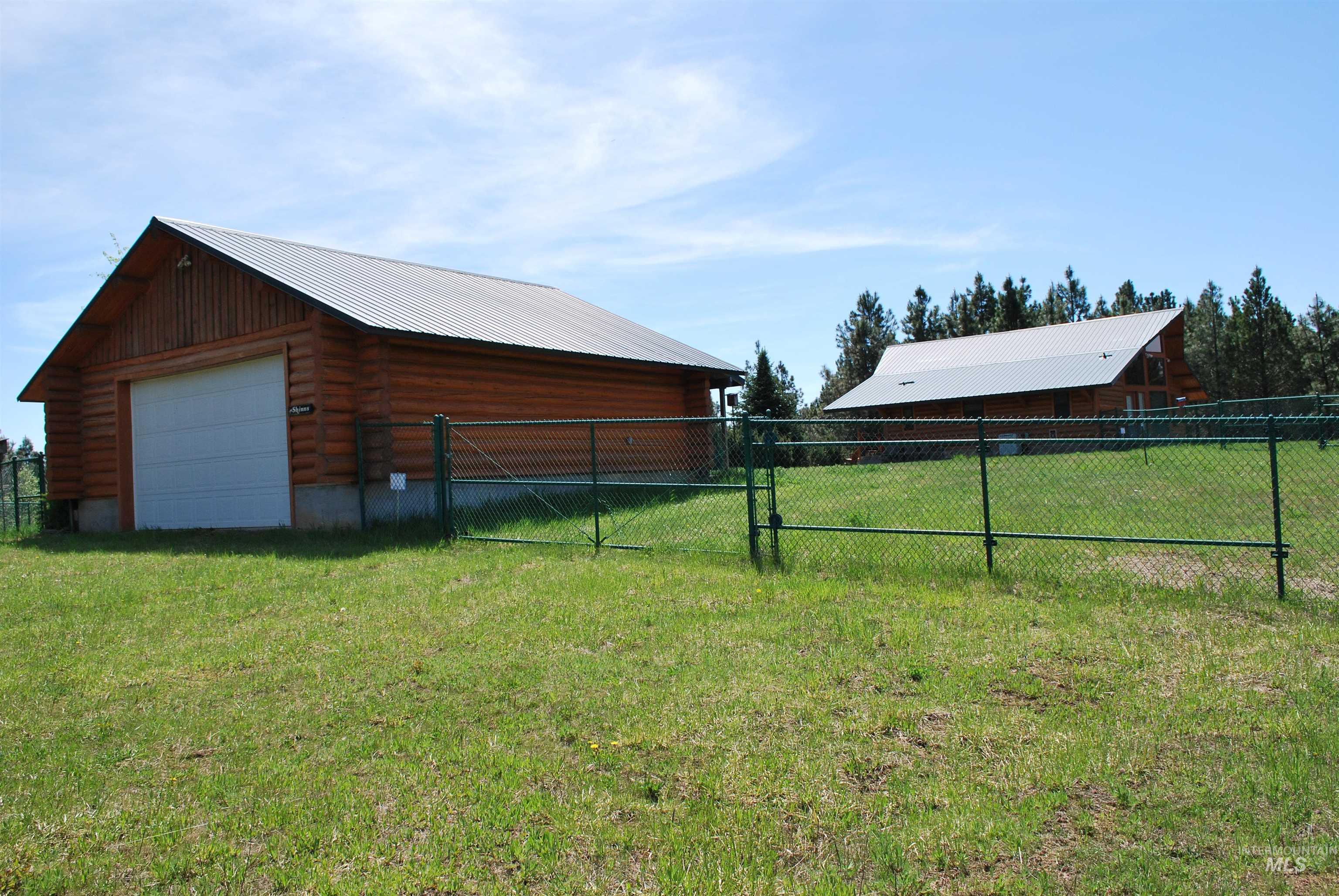 4975 Middle Road Property Photo 40