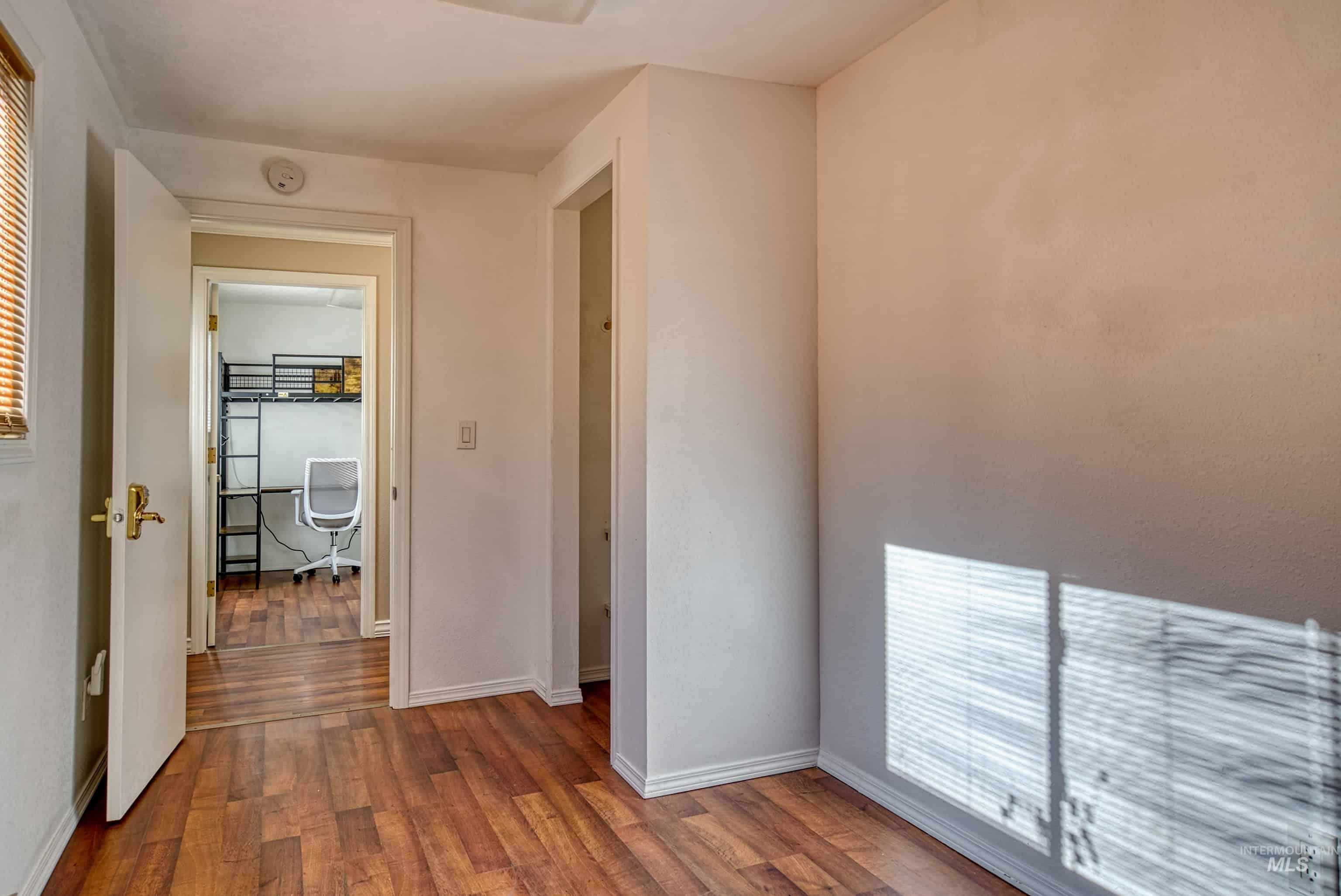 1059 Sw 3rd Ave. Property Photo 6