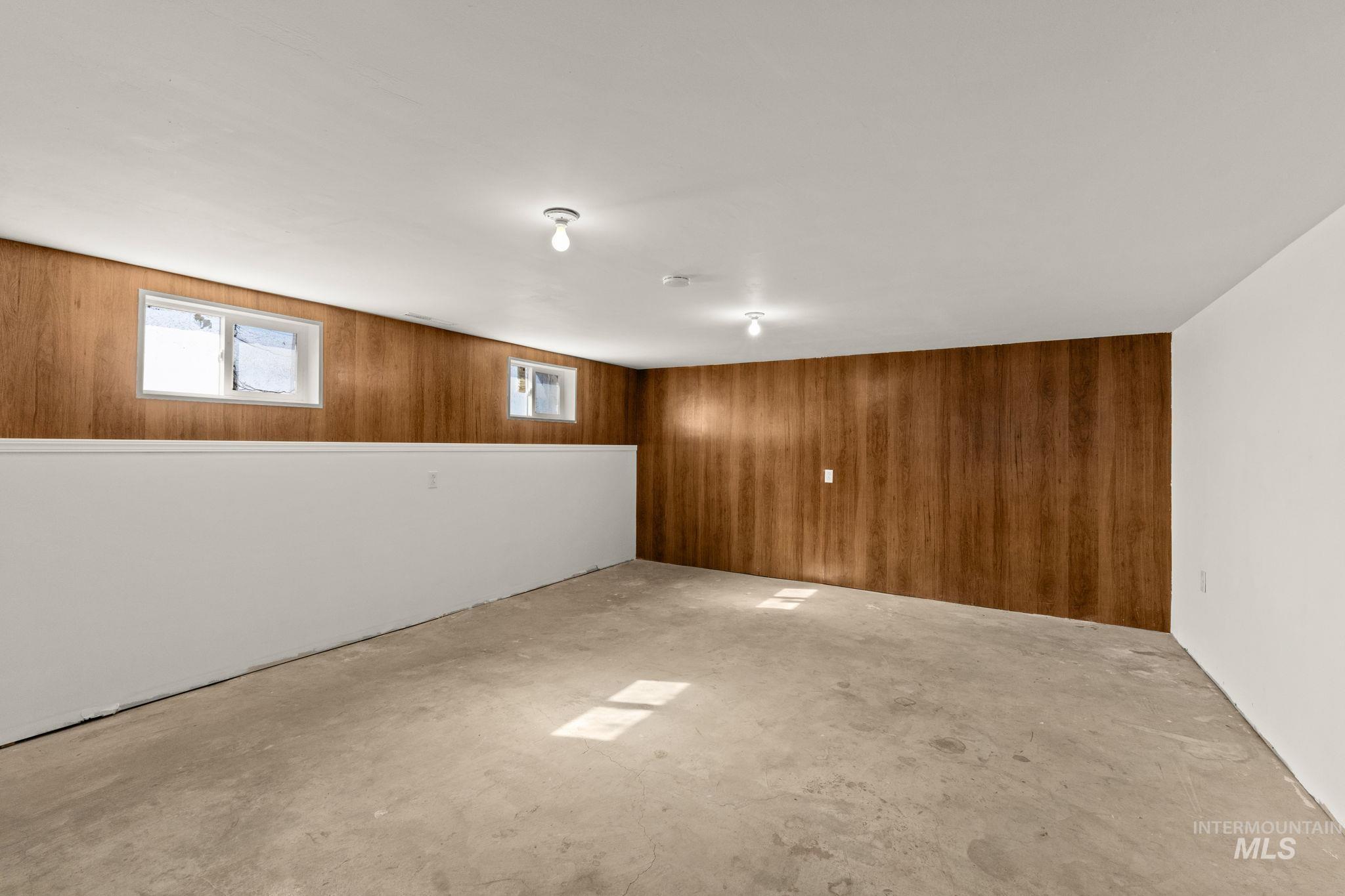 3918 E 3600 N Property Photo 16