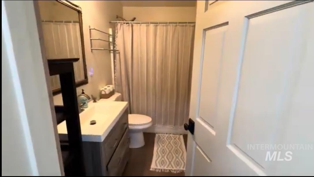 263 Glory Lane Property Photo 9