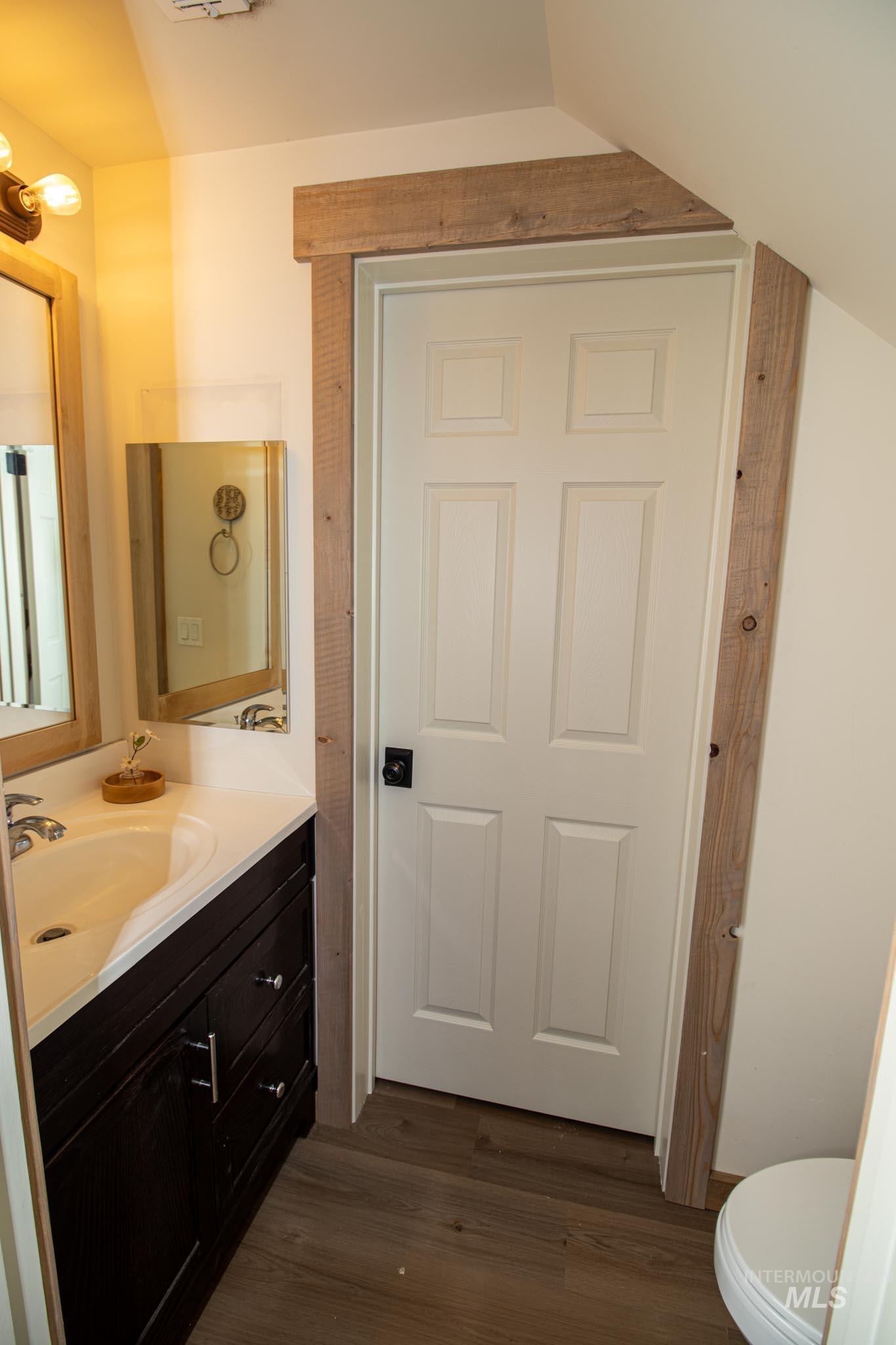 263 Glory Lane Property Photo 19