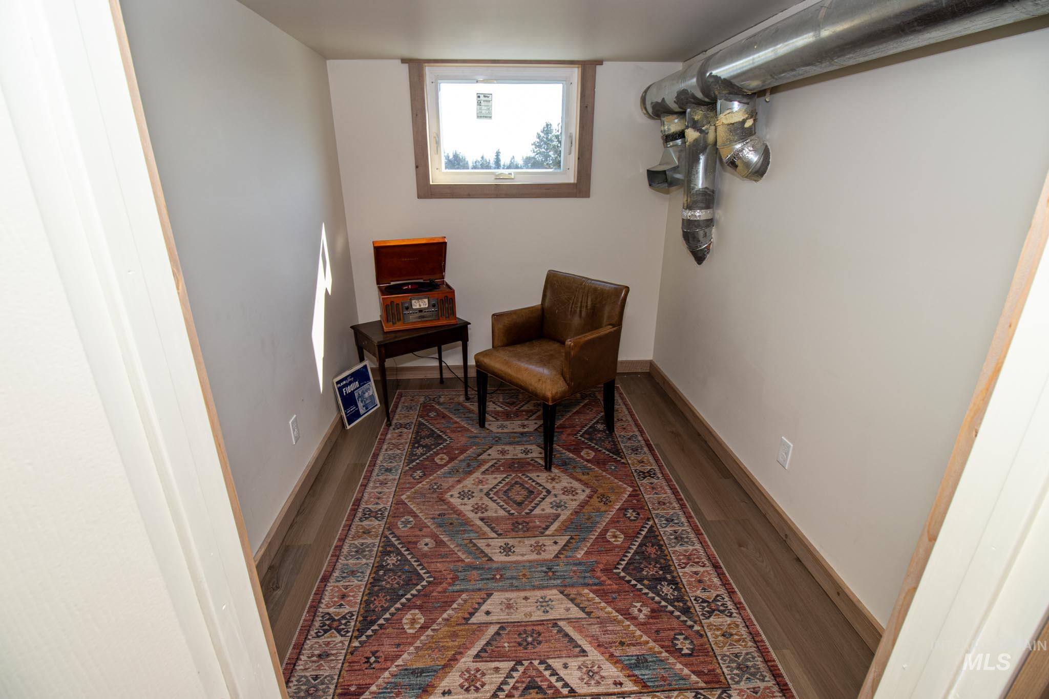 263 Glory Lane Property Photo 21