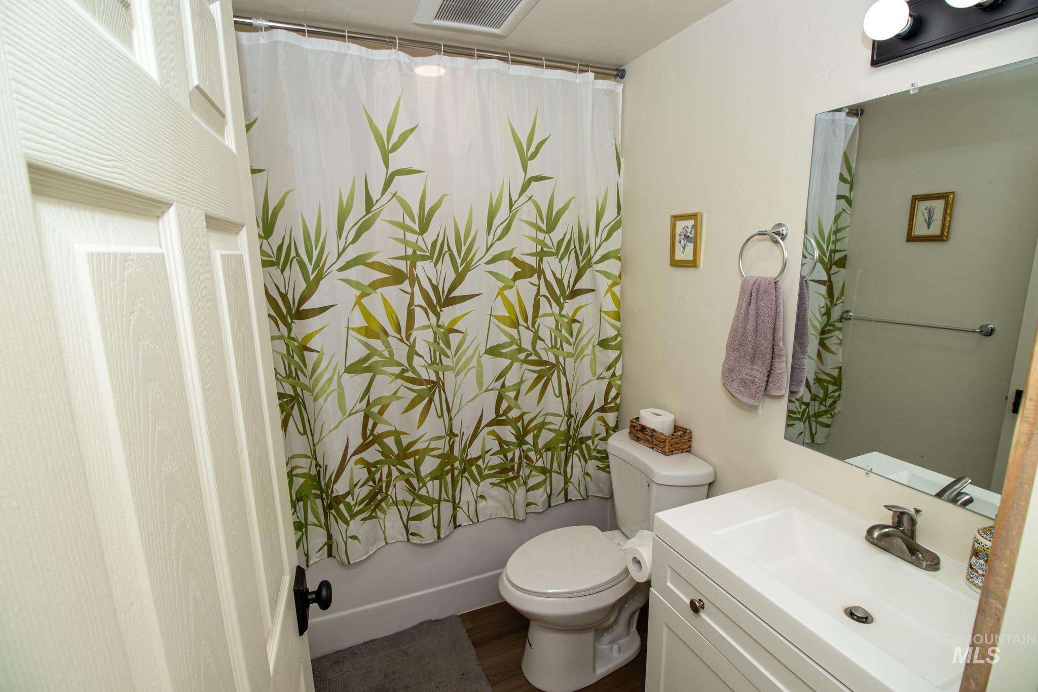 263 Glory Lane Property Photo 28