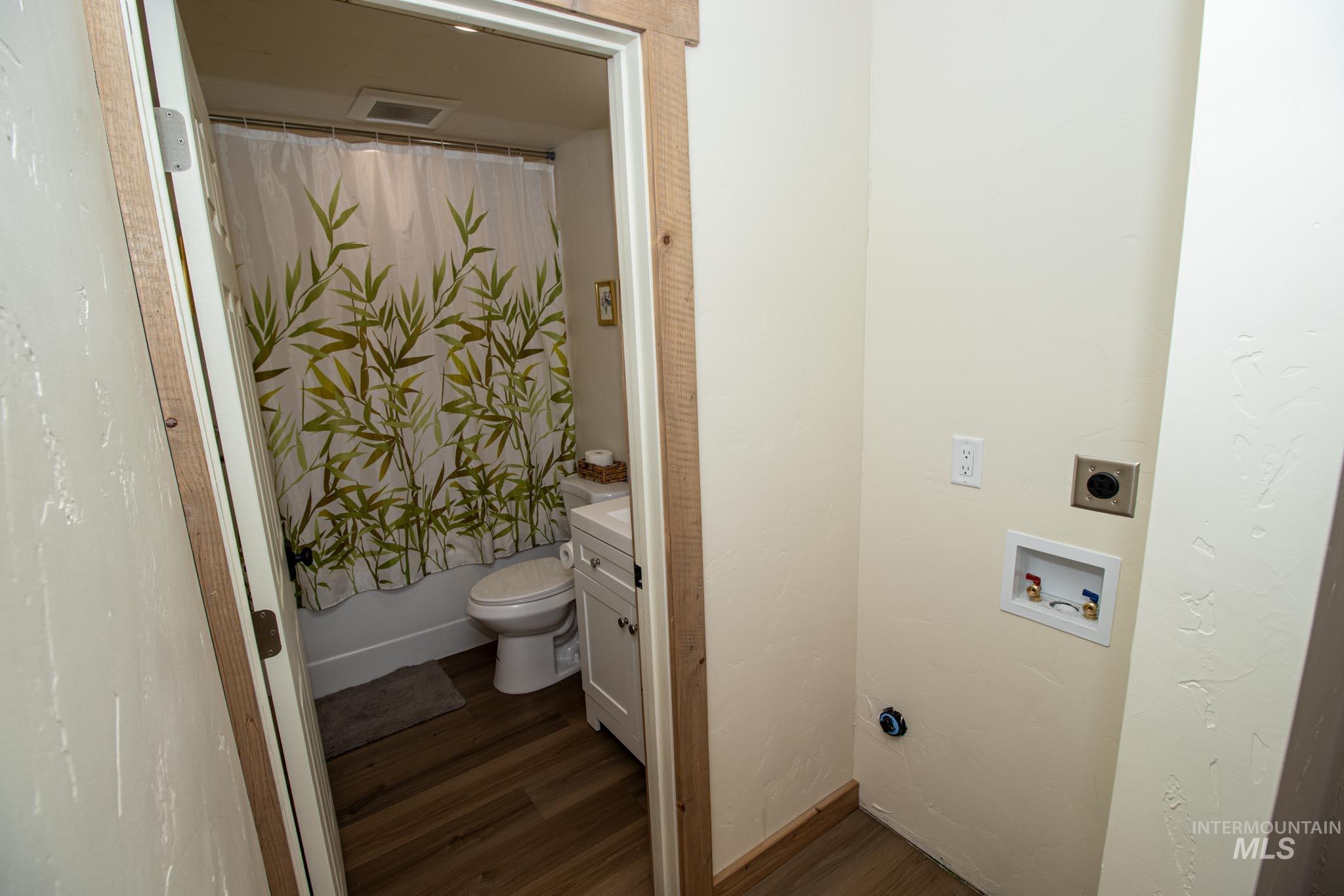 263 Glory Lane Property Photo 29