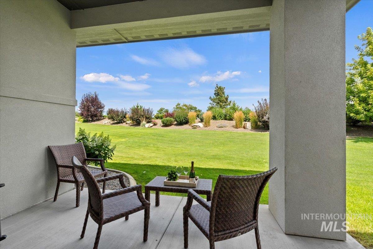 15465 Syrah Ct Property Photo 22