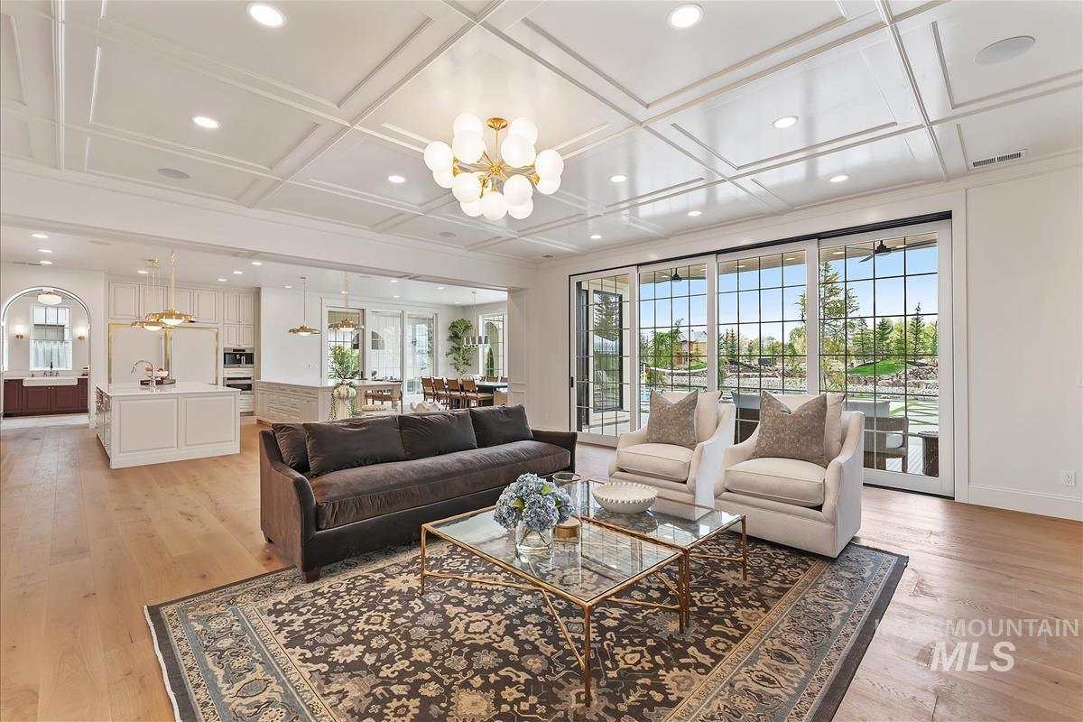 3572 N Harvest Moon Way Property Photo 6