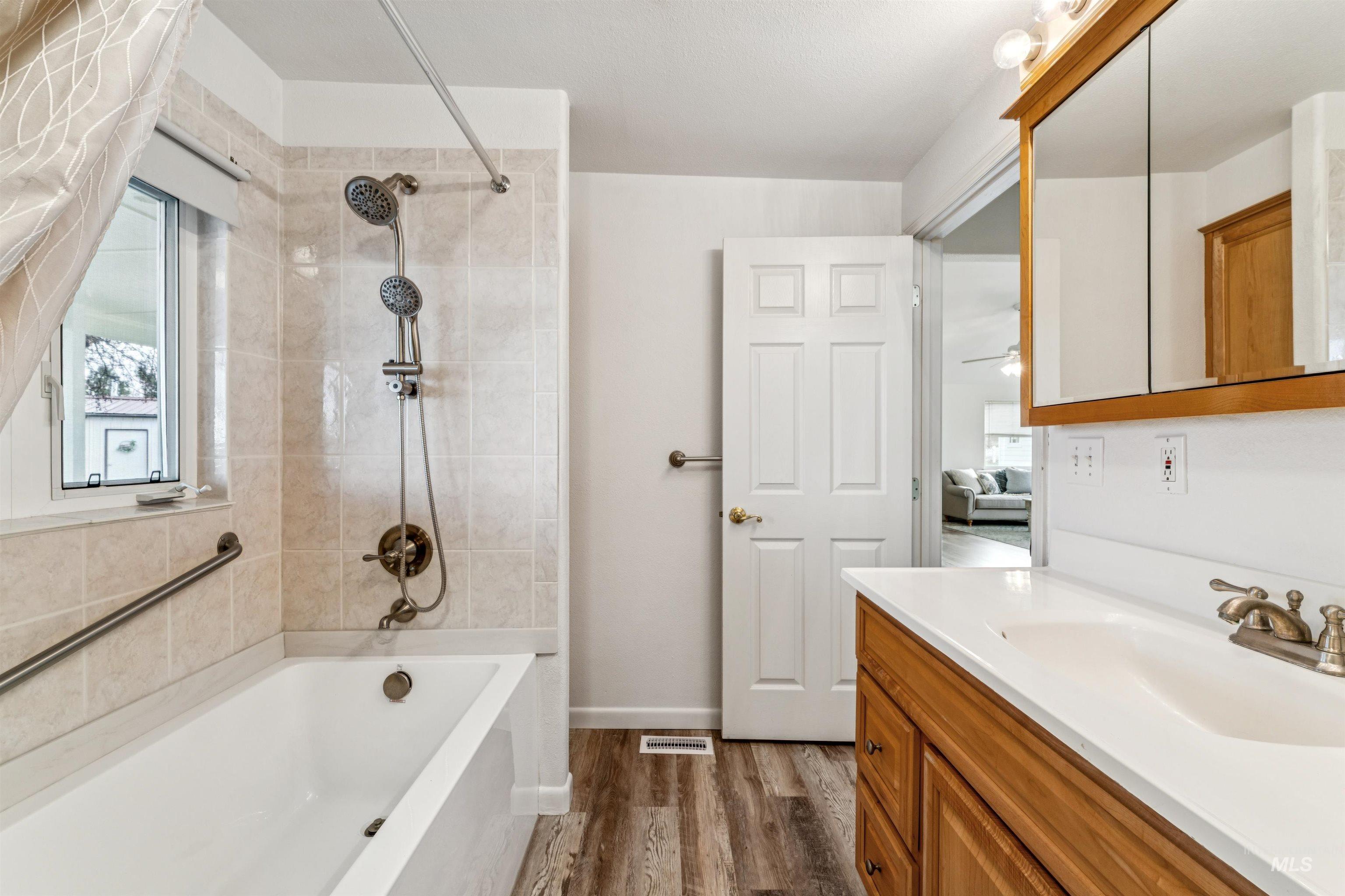 25164 Lansing Lane Property Photo 25