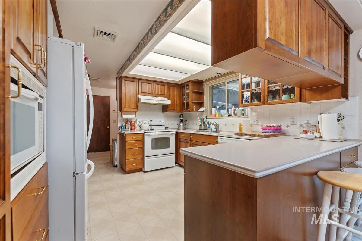 11360 W Lake Hazel Rd Property Photo 13