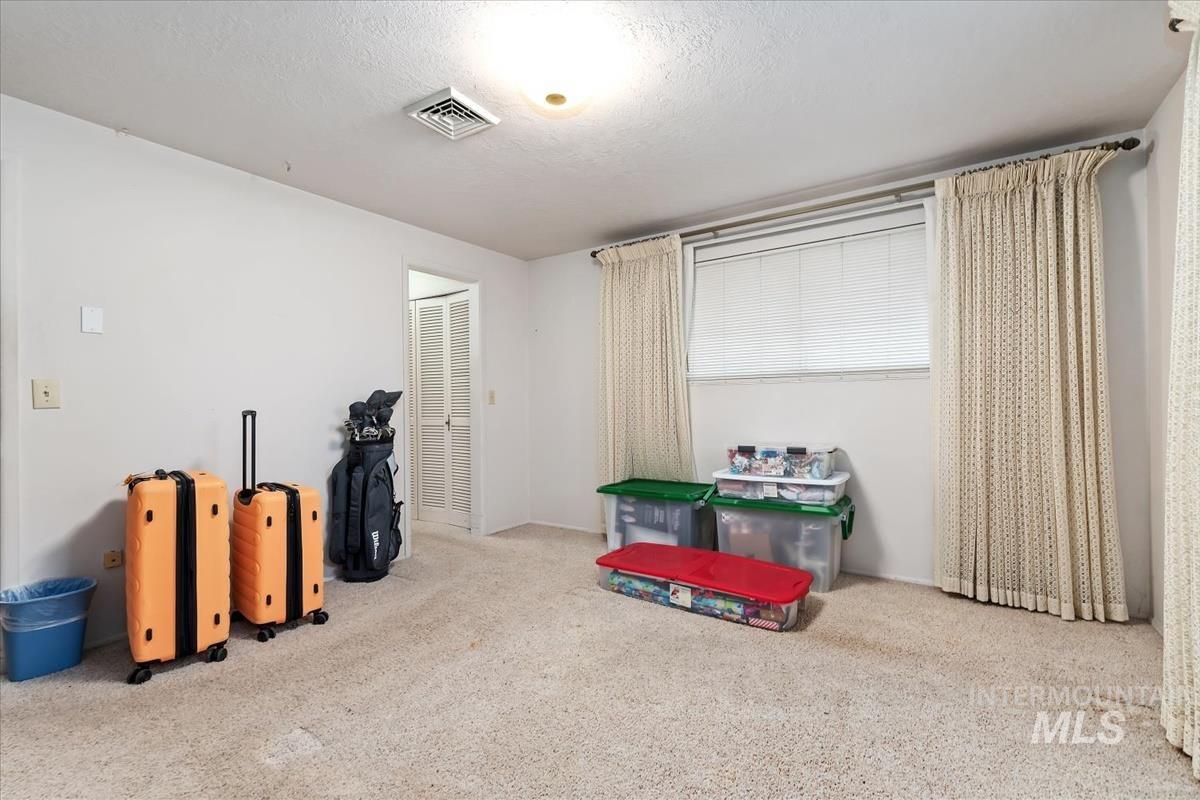 11360 W Lake Hazel Rd Property Photo 17