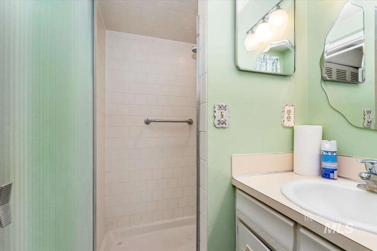 11360 W Lake Hazel Rd Property Photo 21