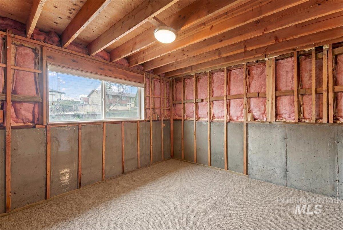2319 Polk St Property Photo 14