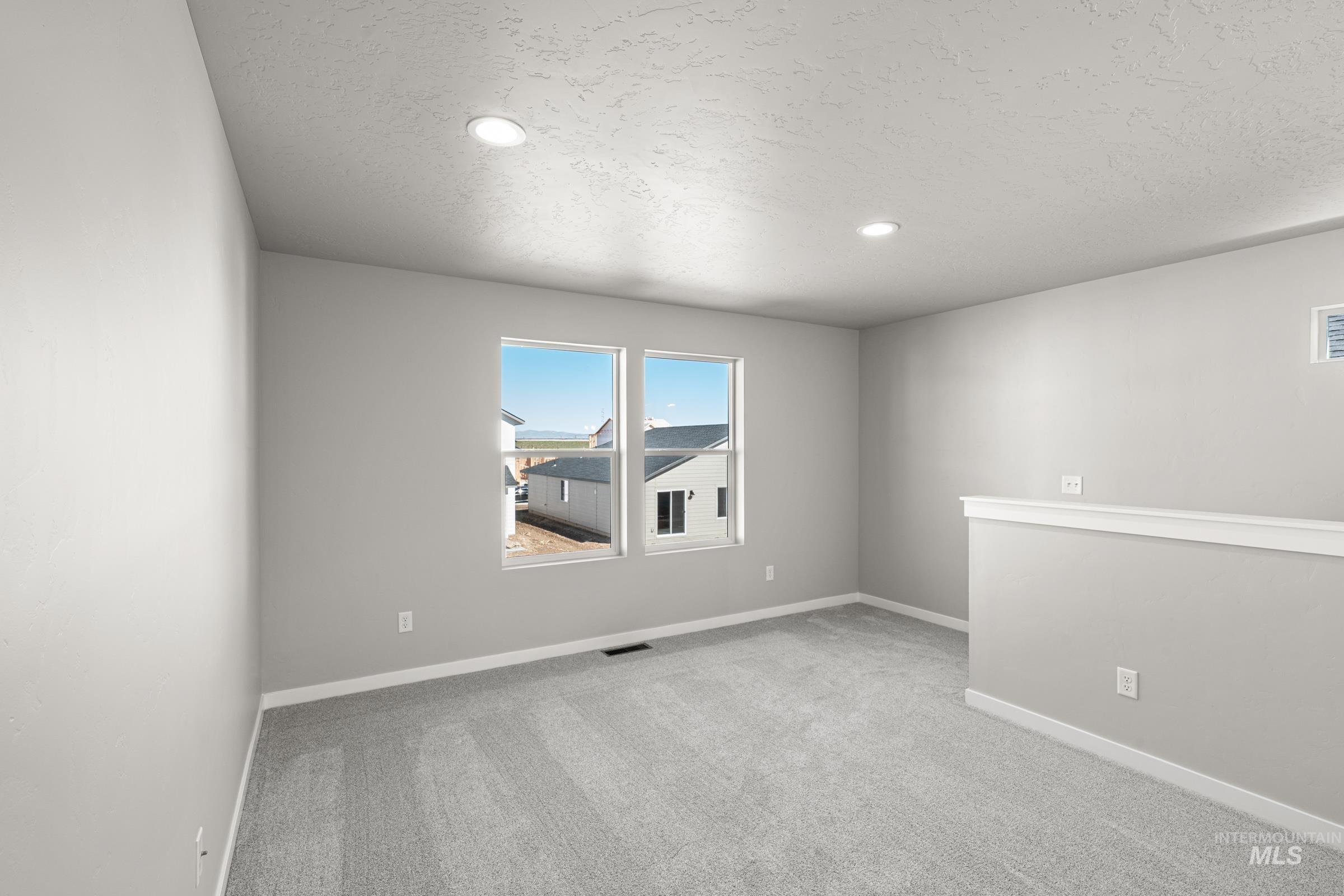 6642 W Black Butte Dr Property Photo 12