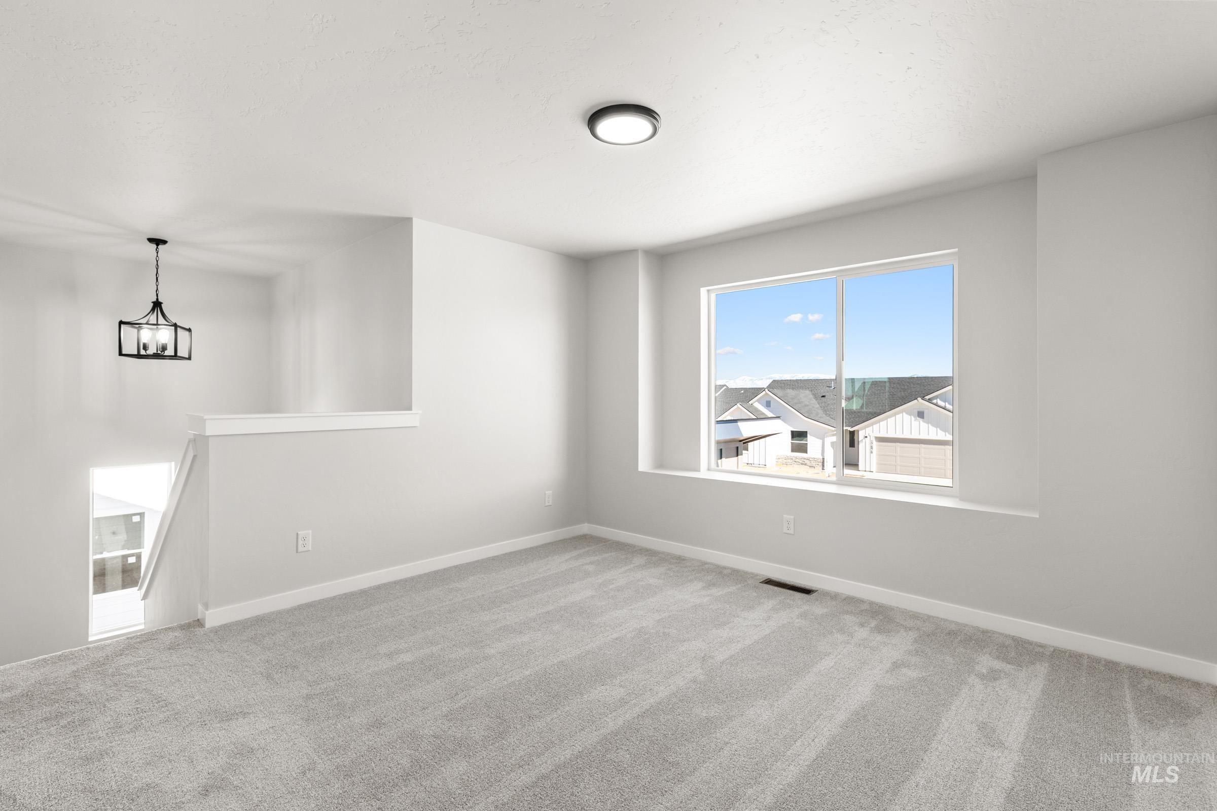 17763 N Hugh Glass Way Property Photo 14