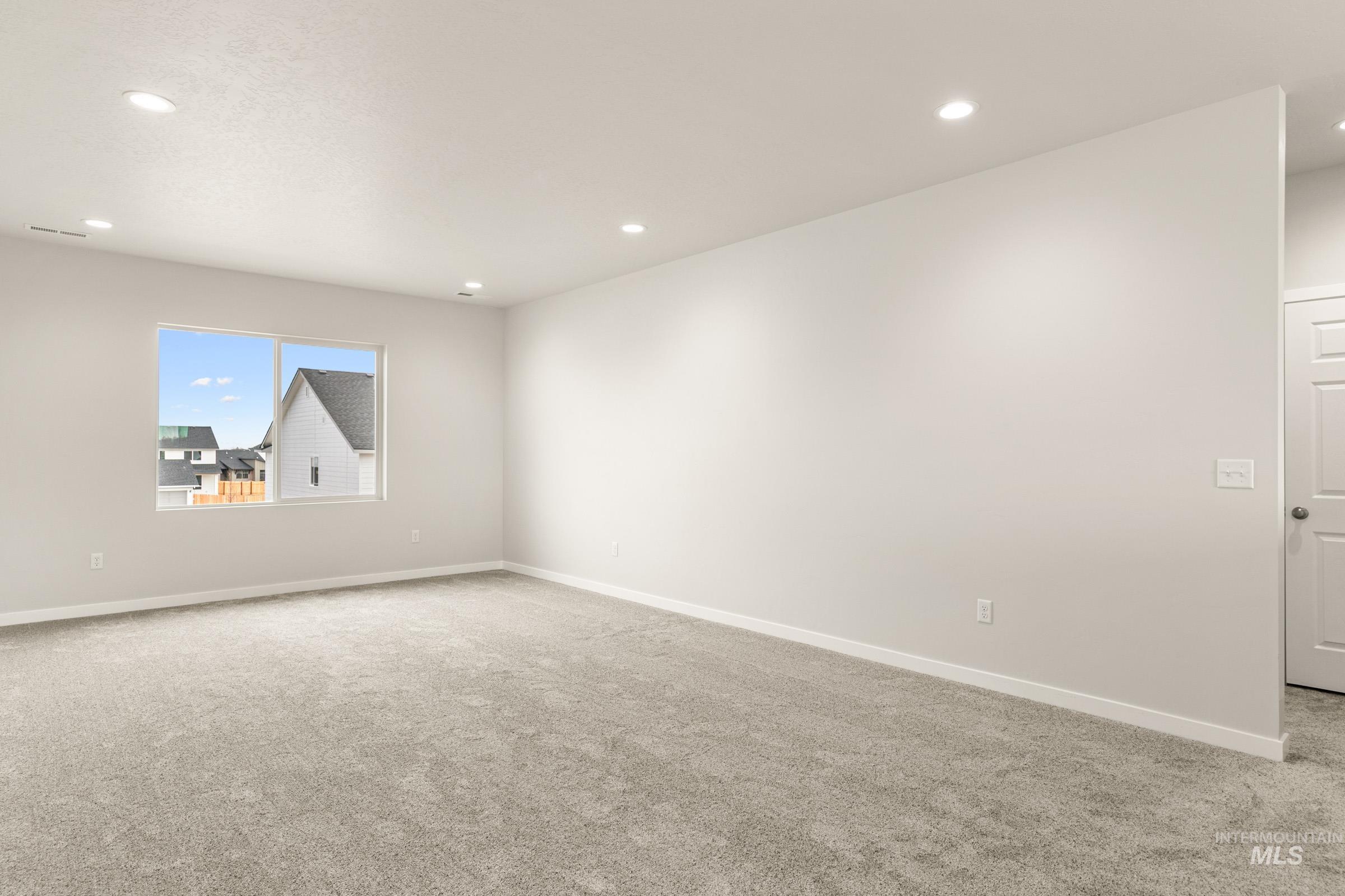 13688 Redway Ct Property Photo 20