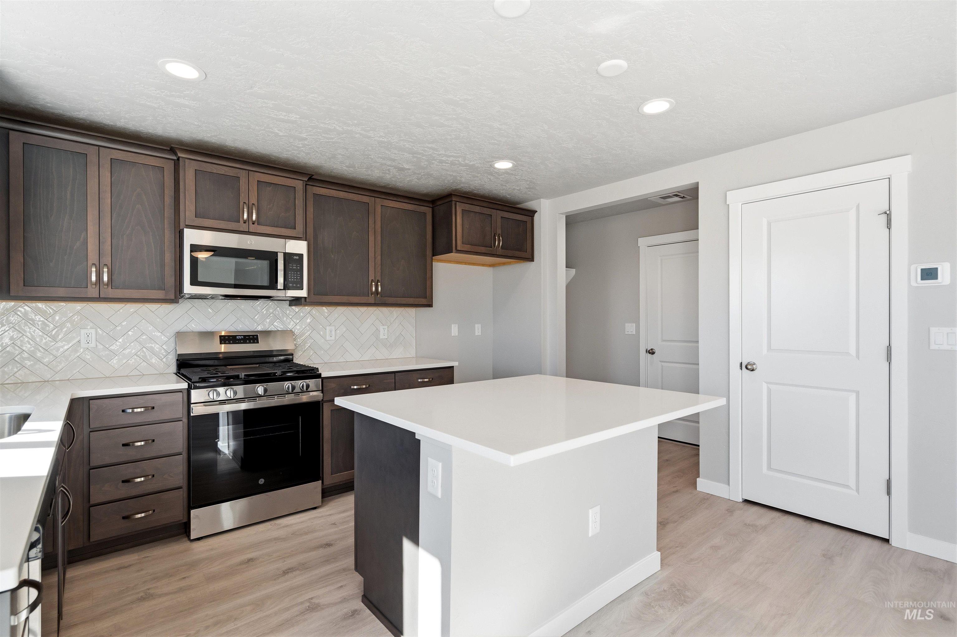 3380 W Caddisfly St. Property Photo 4