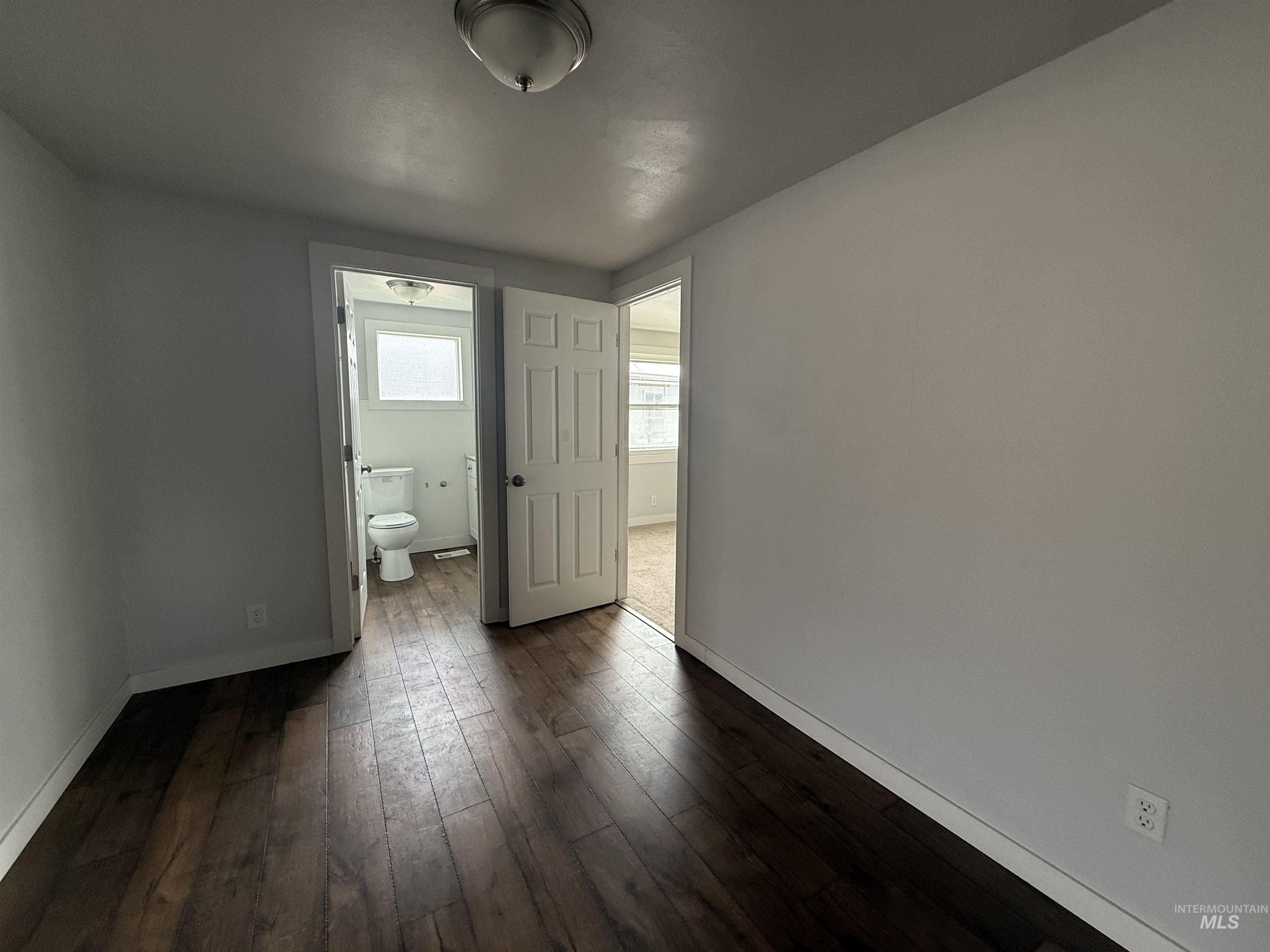 447 1st St N Property Photo 11
