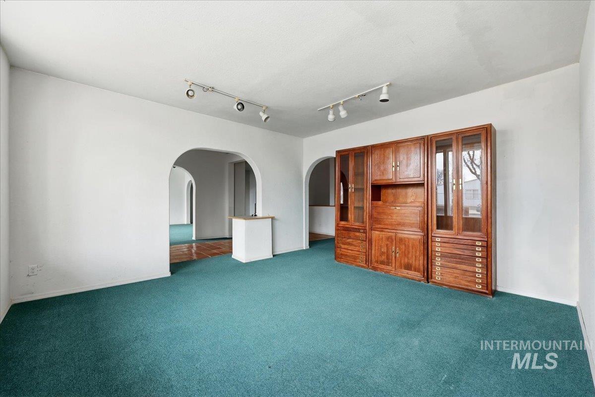 437 Sw 3rd St. Property Photo 14