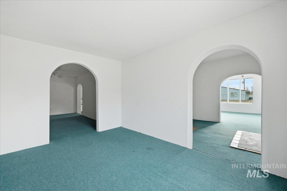 437 Sw 3rd St. Property Photo 19