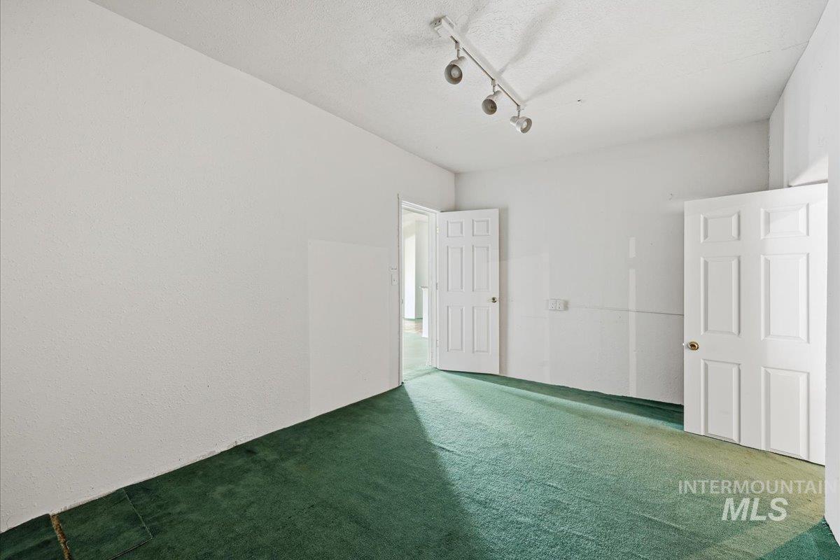 437 Sw 3rd St. Property Photo 27