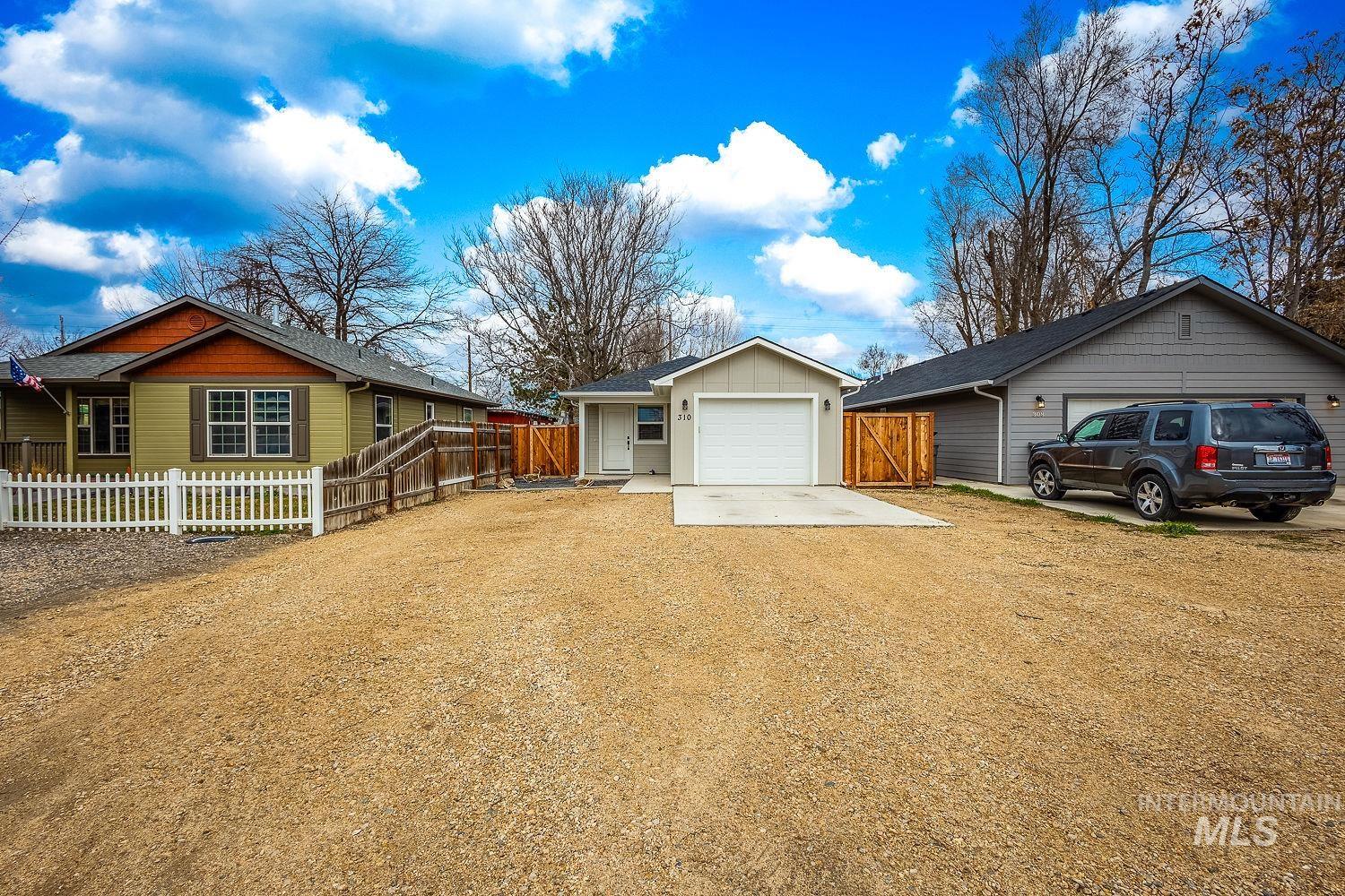 310 W Owyhee Ave. Property Photo 4