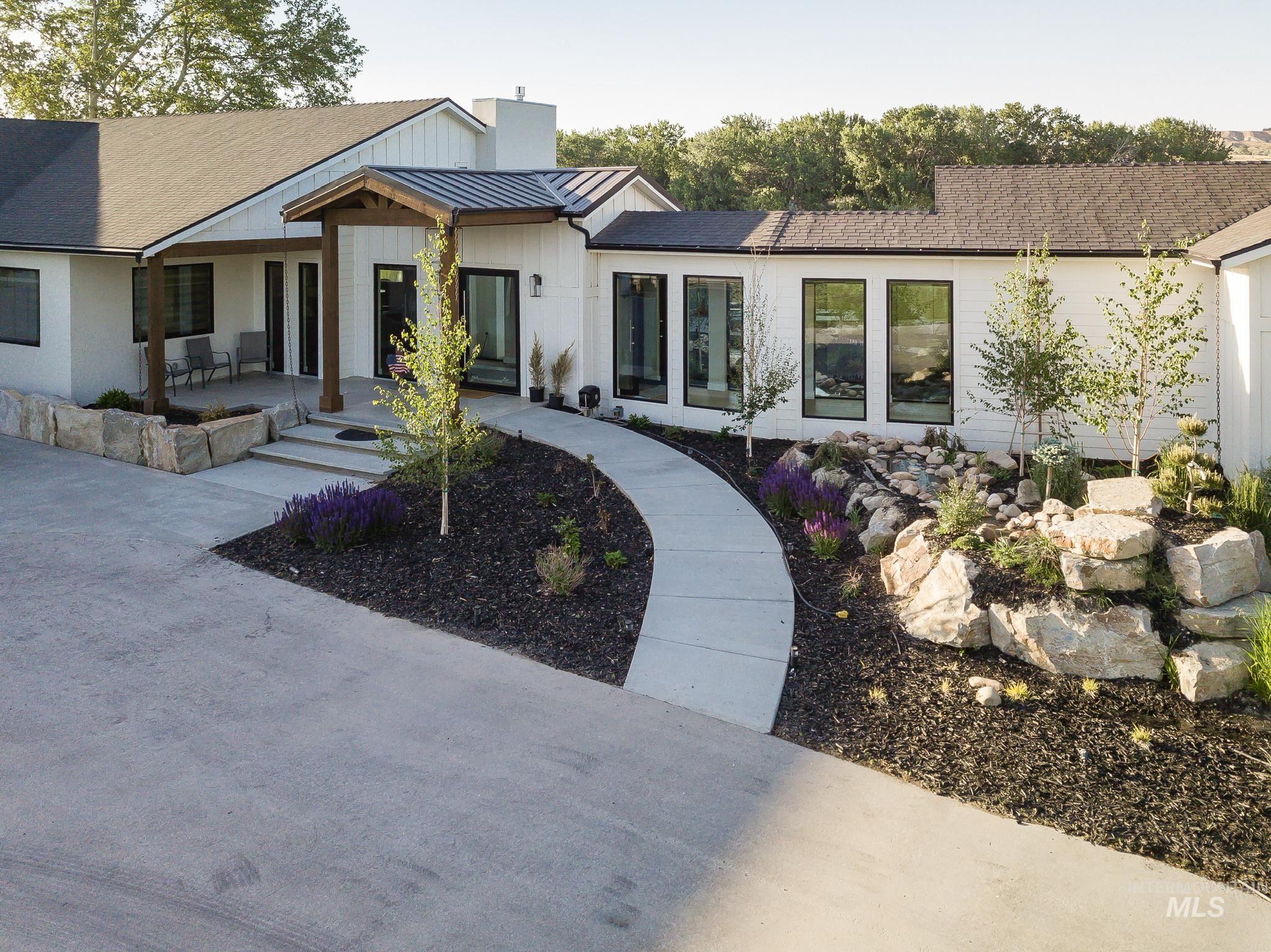 2475 River Ranch Property Photo 10