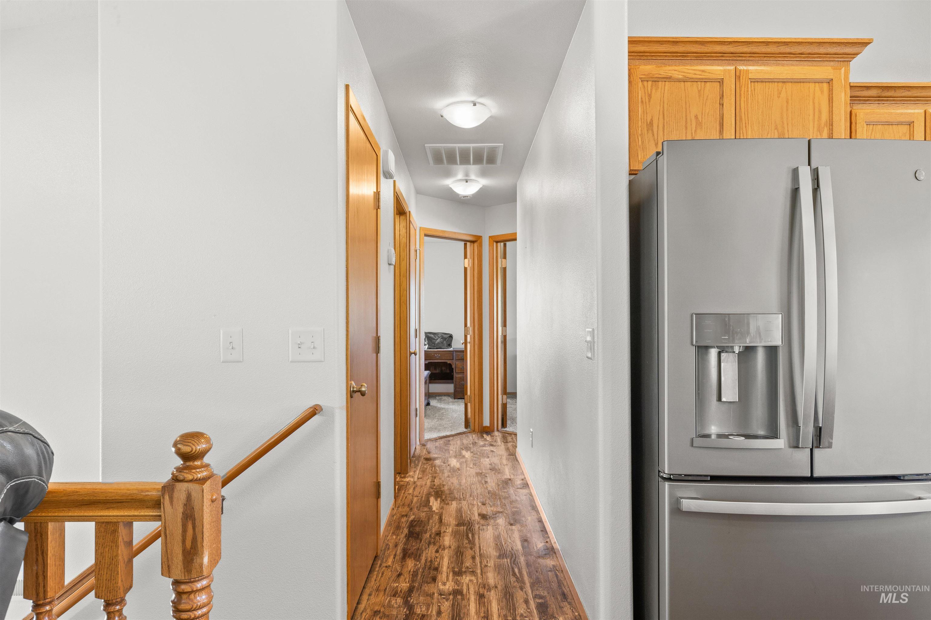 2245 Pitchstone Dr Property Photo 10