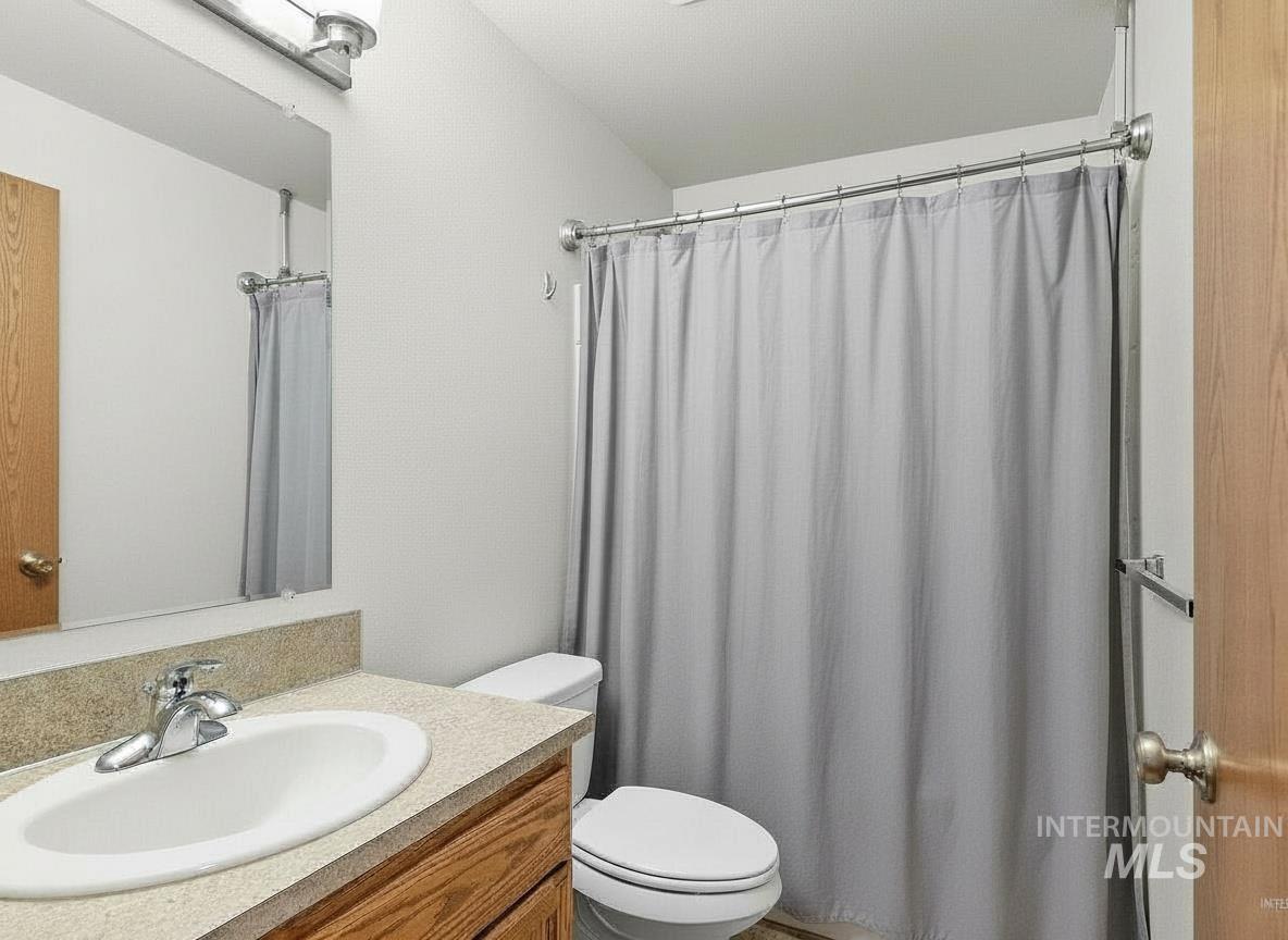 2245 Pitchstone Dr Property Photo 15