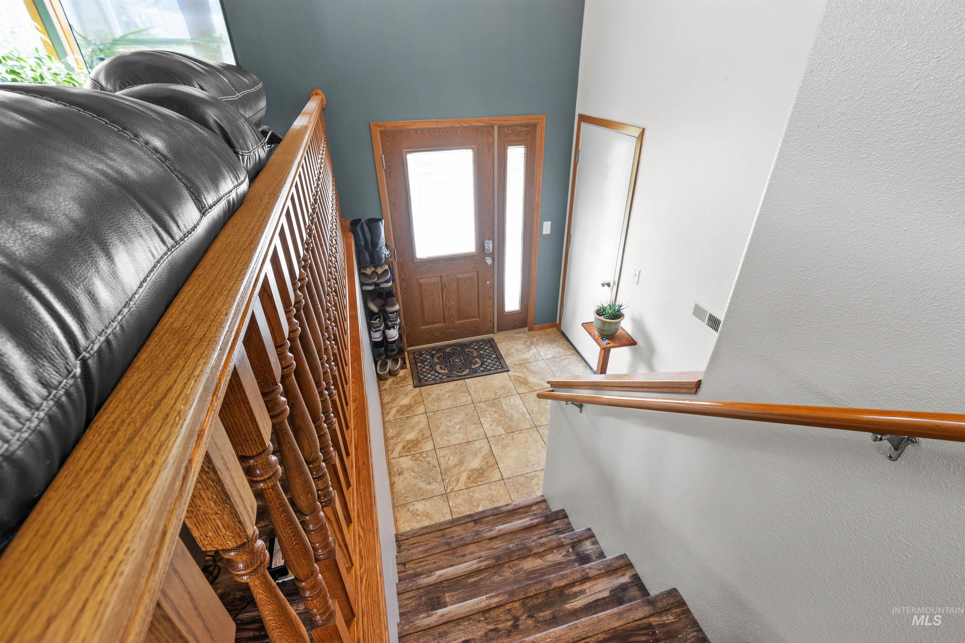 2245 Pitchstone Dr Property Photo 16
