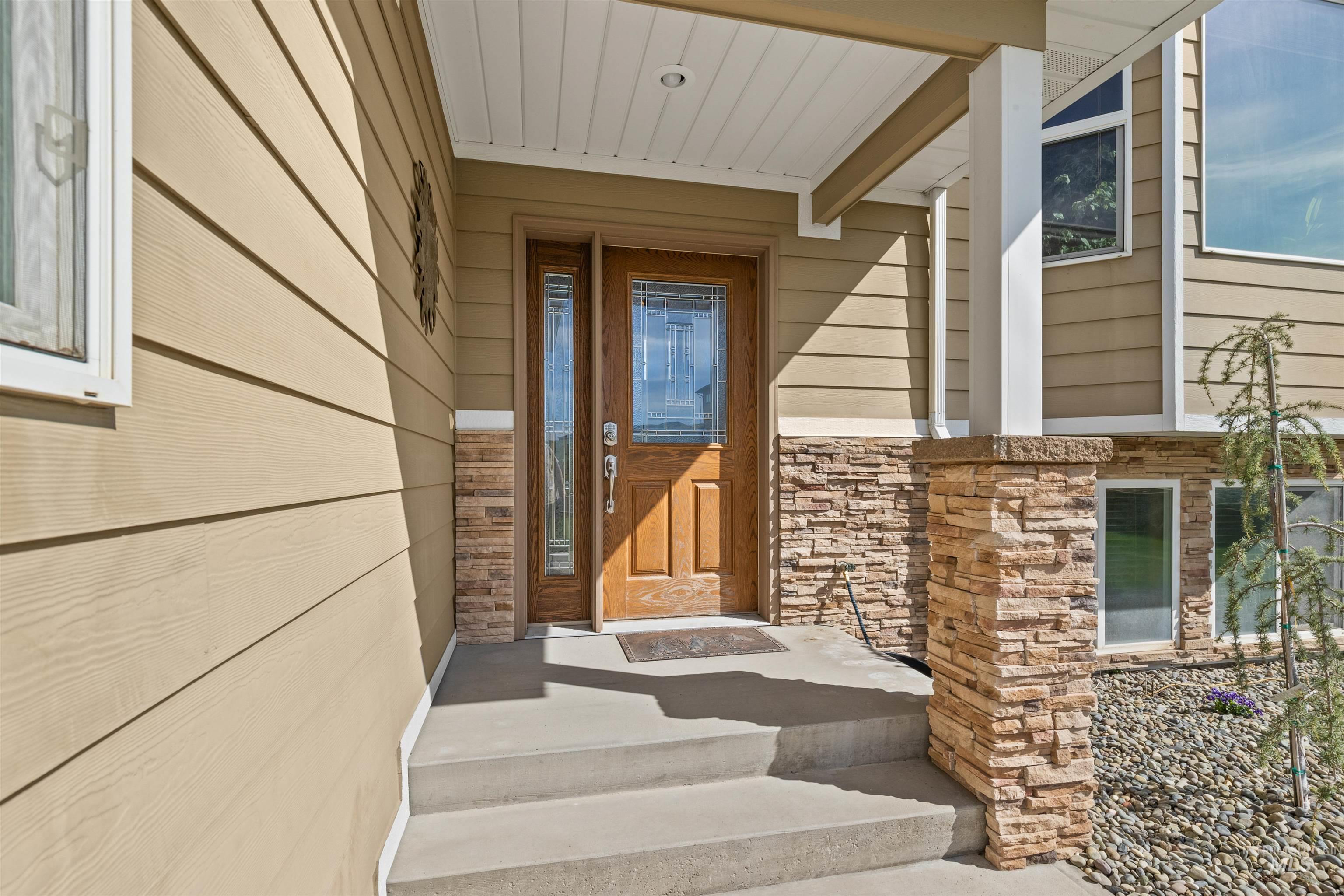 2245 Pitchstone Dr Property Photo 35