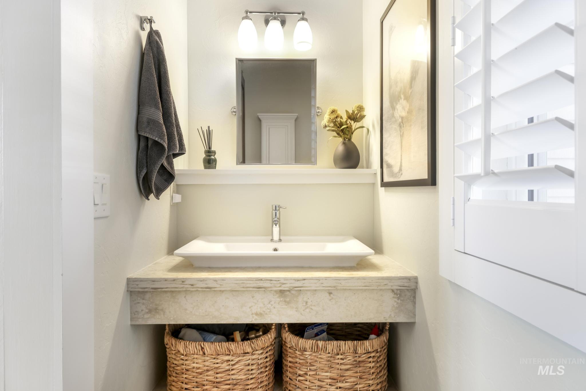 89 S 222 W Property Photo 15
