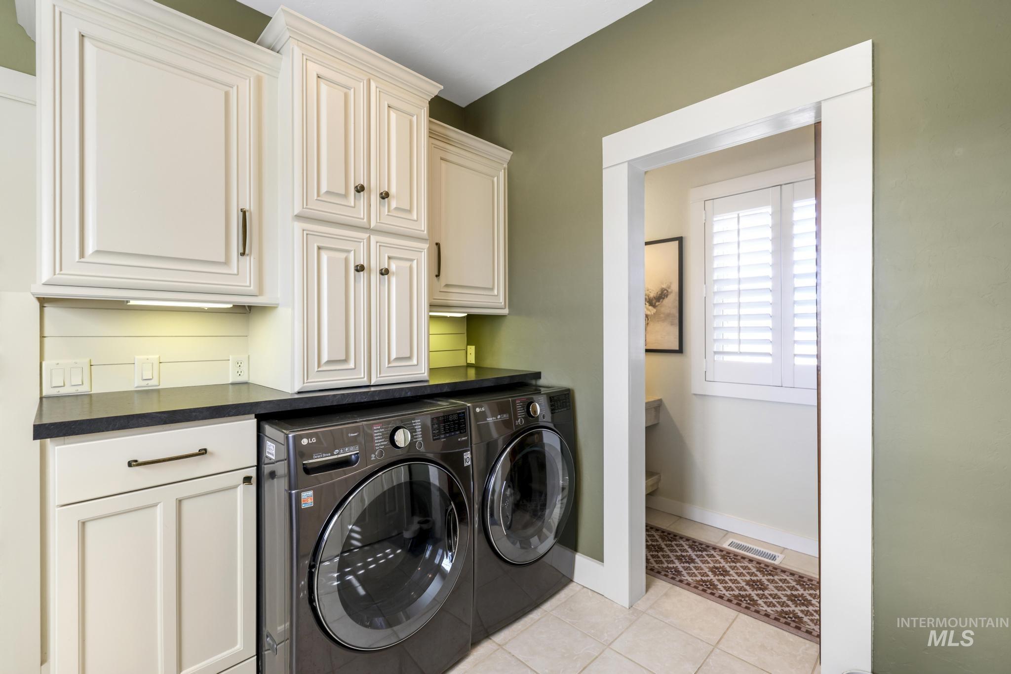 89 S 222 W Property Photo 16