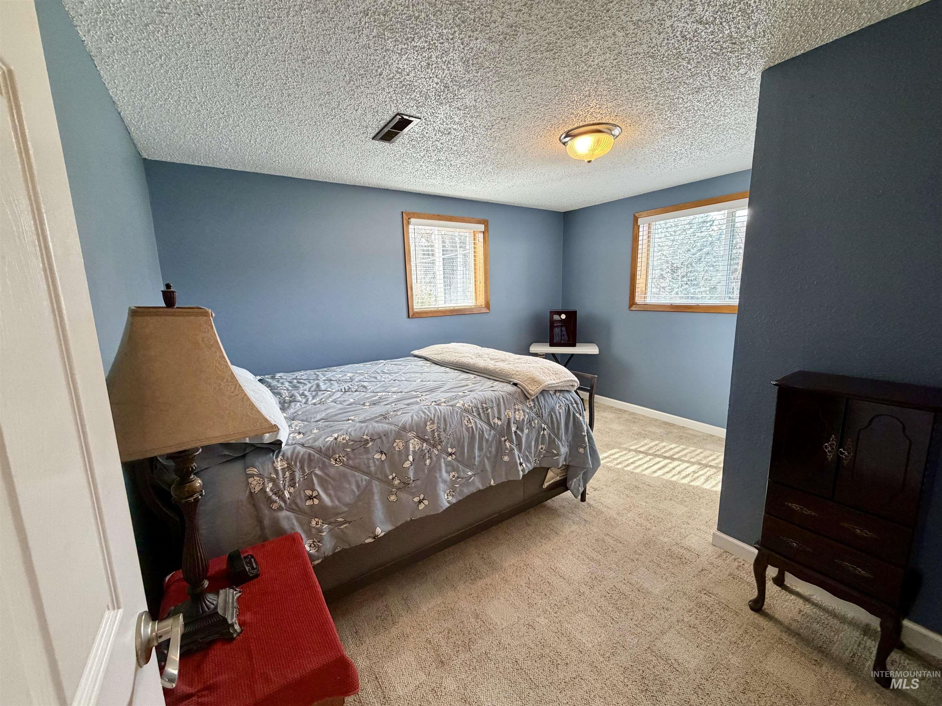 2253 Bellevue Drive Property Photo 22