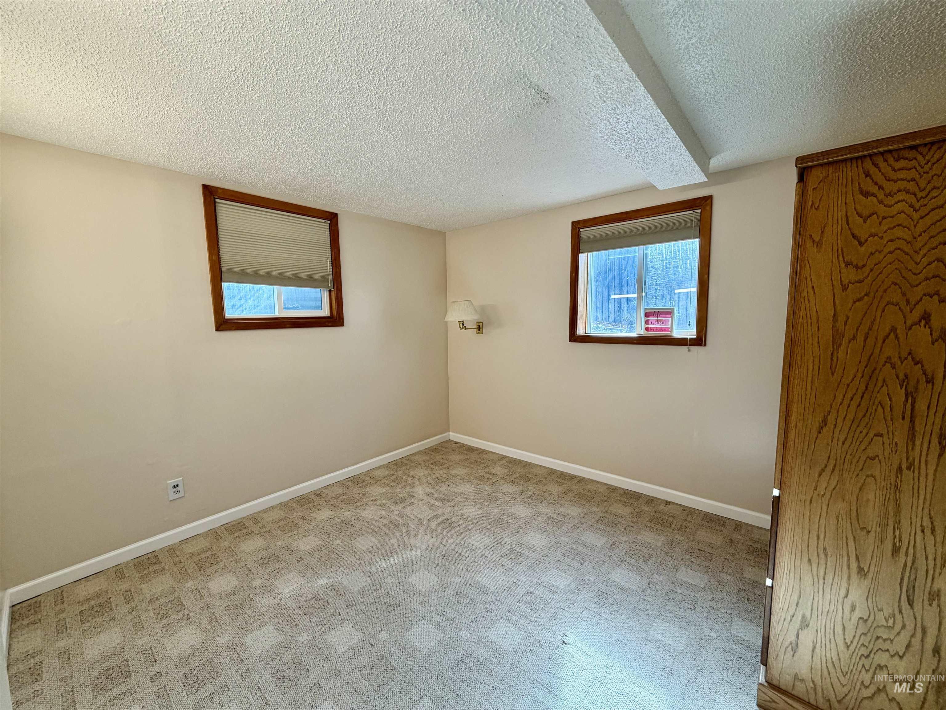2253 Bellevue Drive Property Photo 23