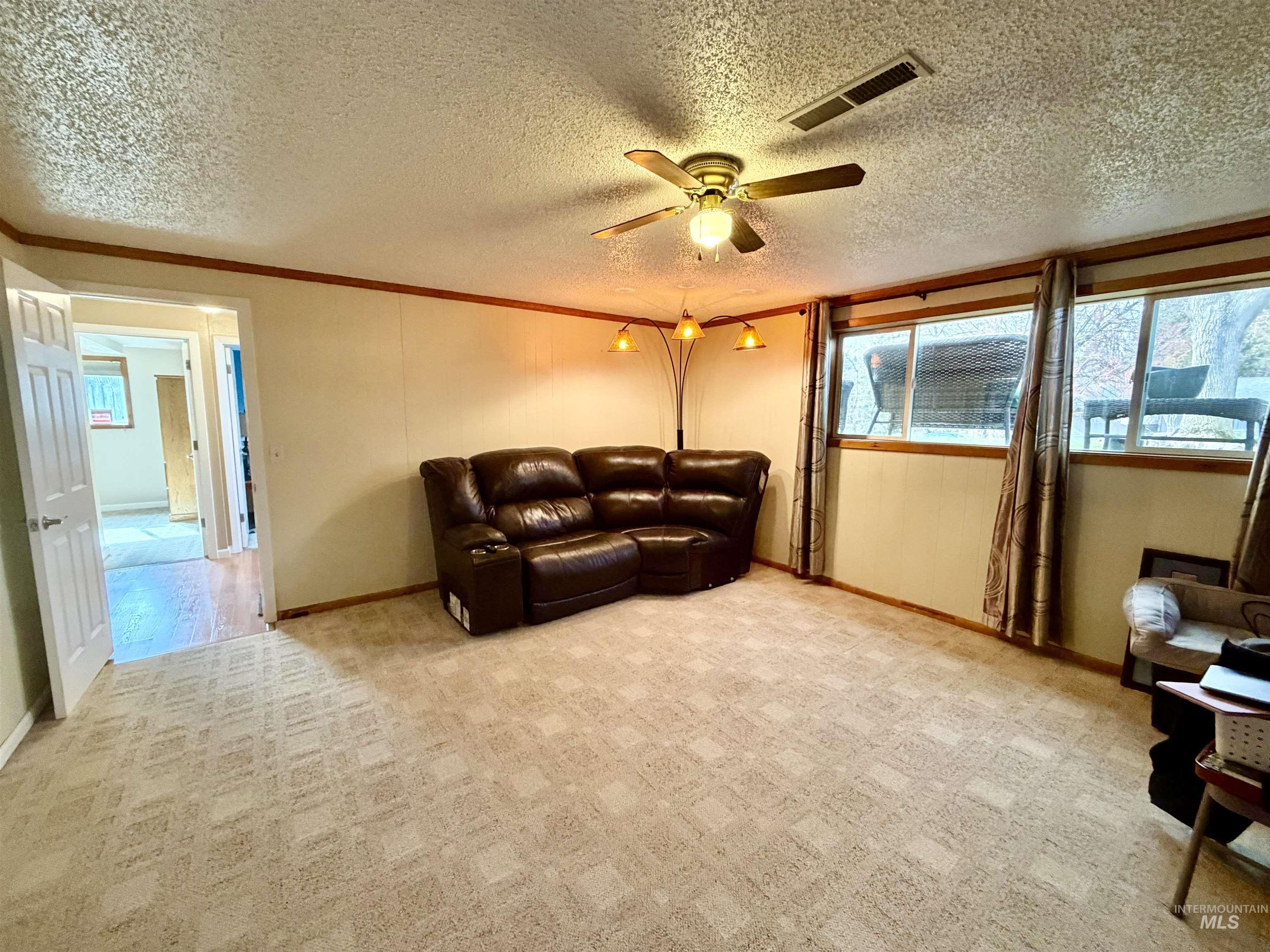 2253 Bellevue Drive Property Photo 25