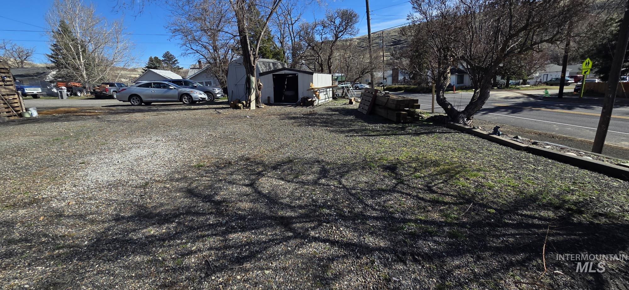 1673 Main Street Property Photo 7