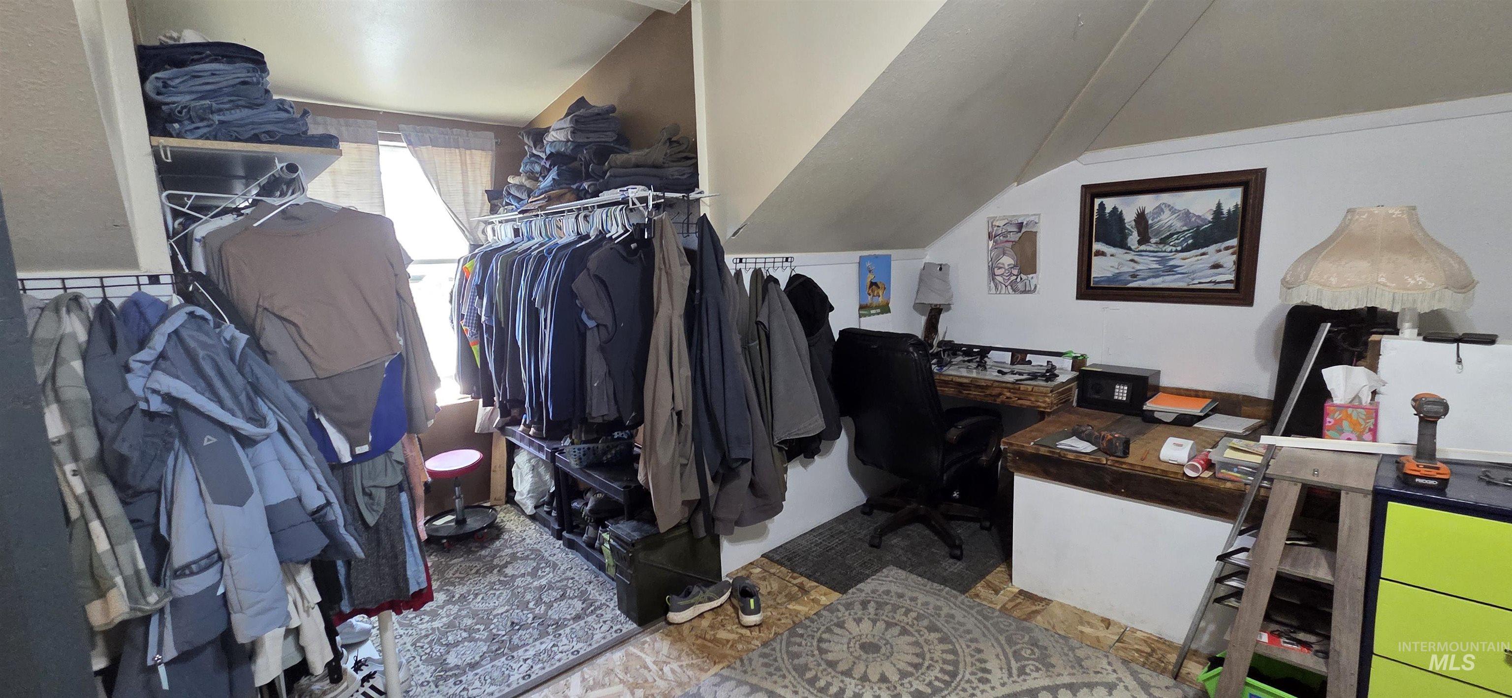 1673 Main Street Property Photo 18