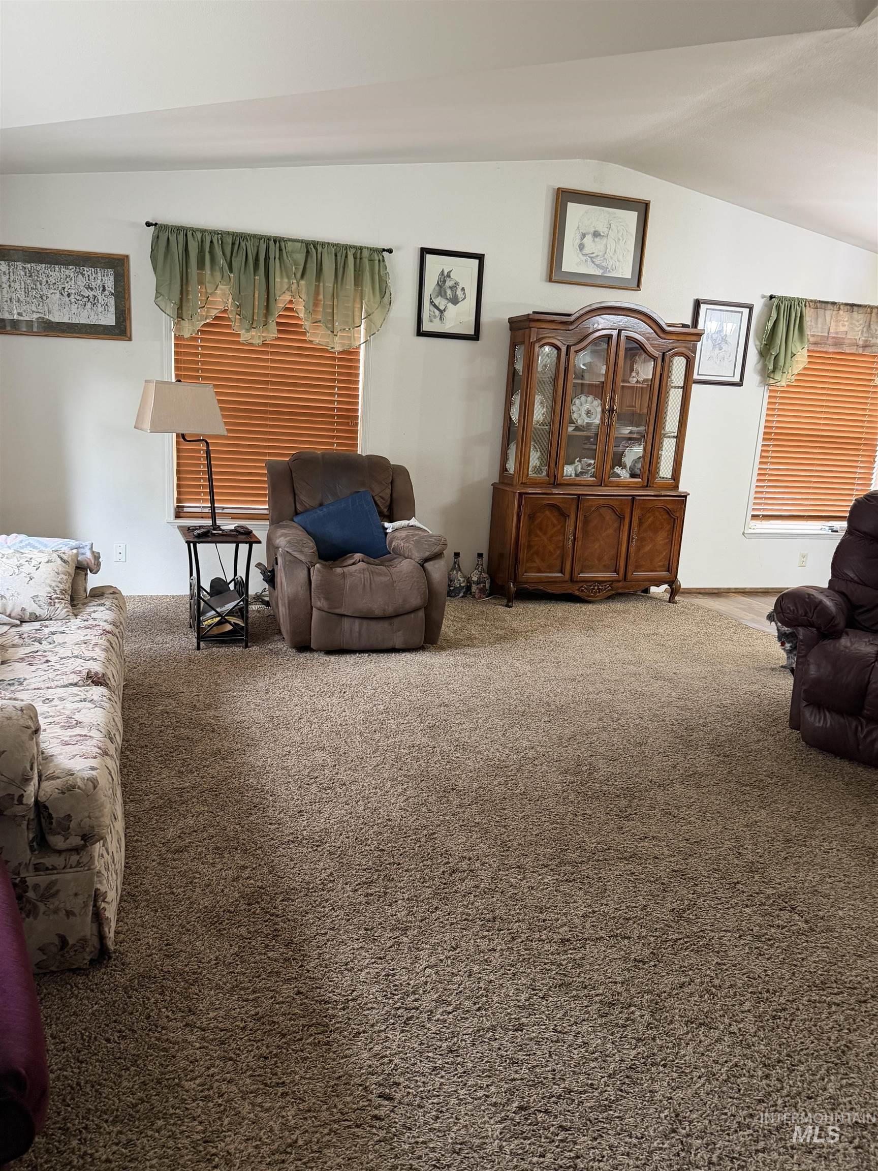 151 Quicksilver Ave. Property Photo 6