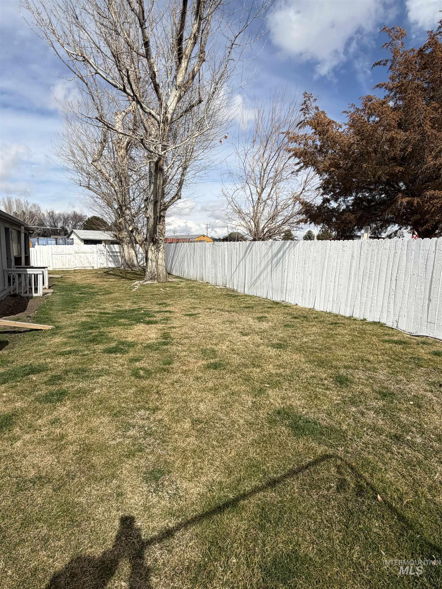 151 Quicksilver Ave. Property Photo 23