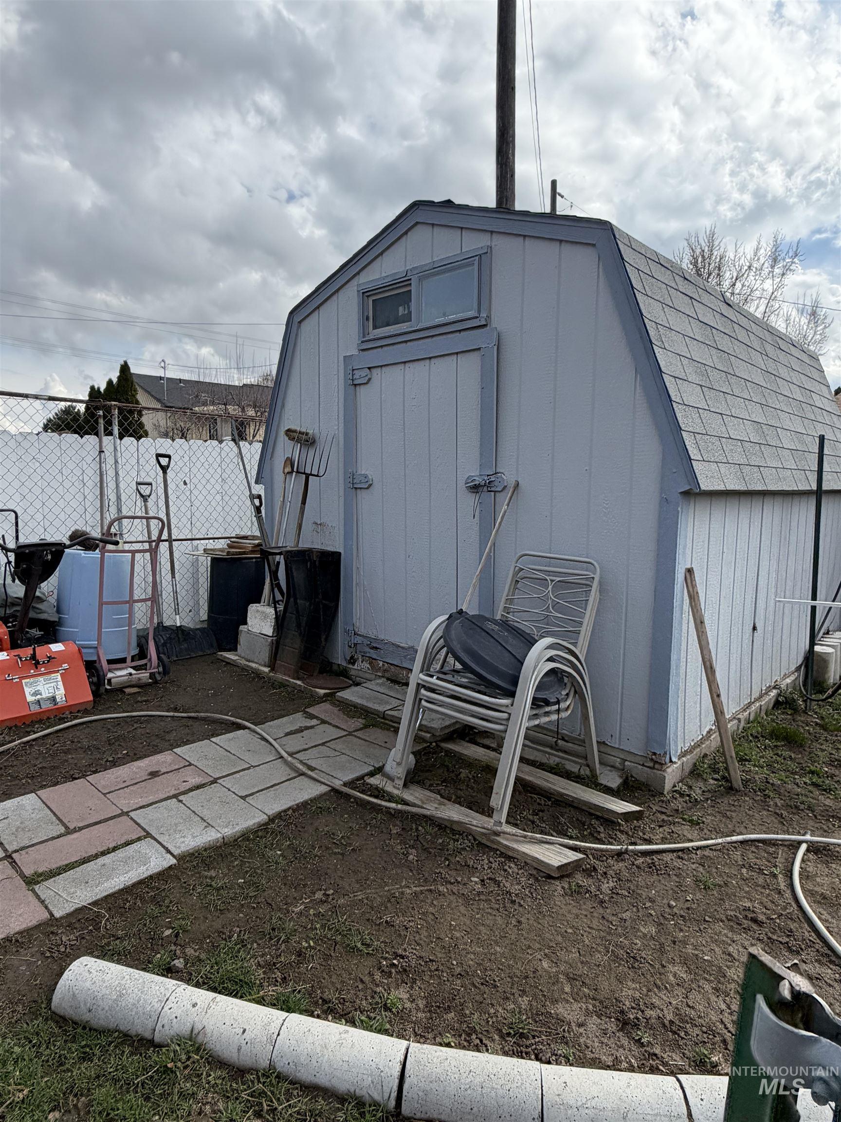 151 Quicksilver Ave. Property Photo 27