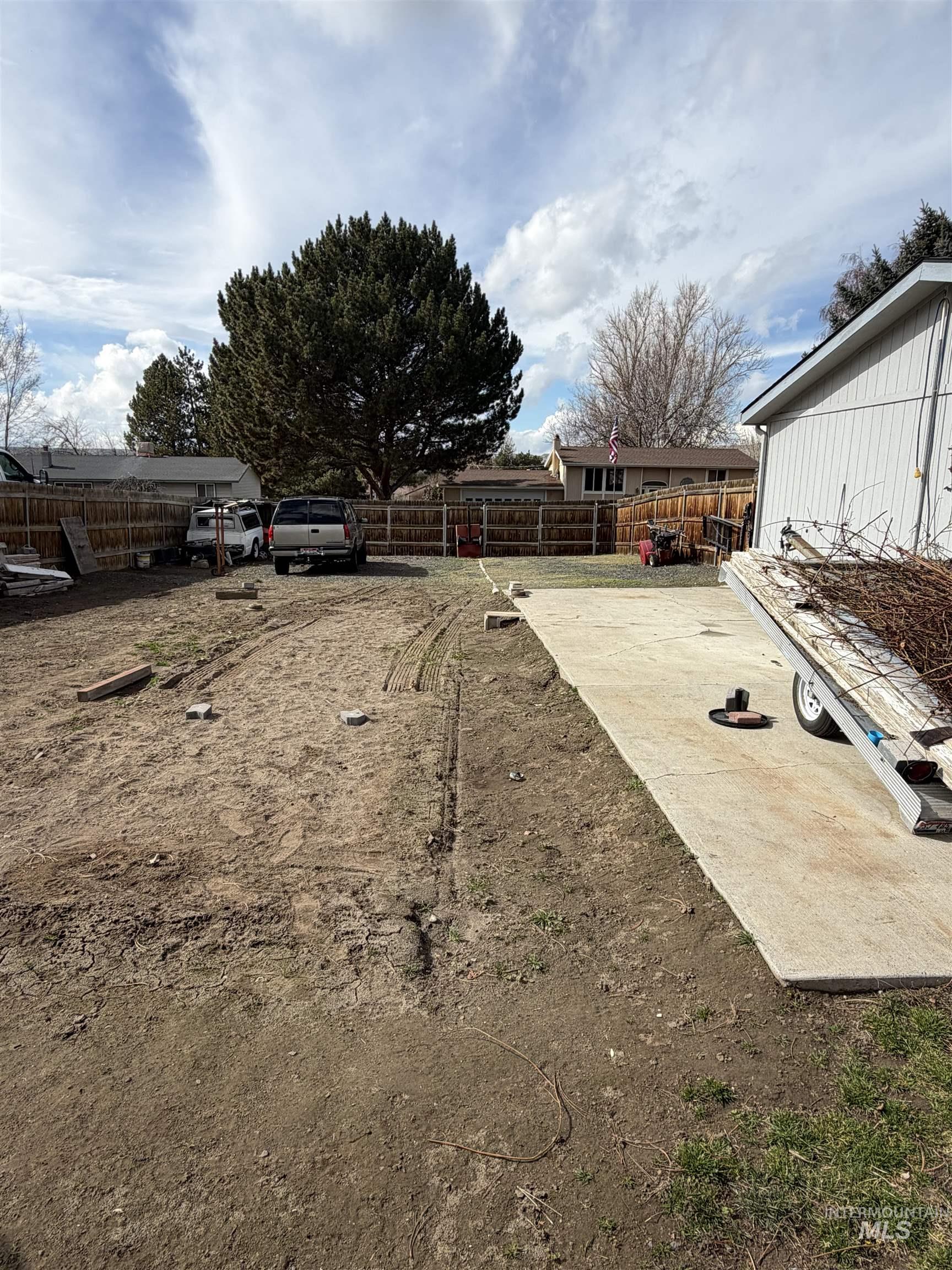 151 Quicksilver Ave. Property Photo 28