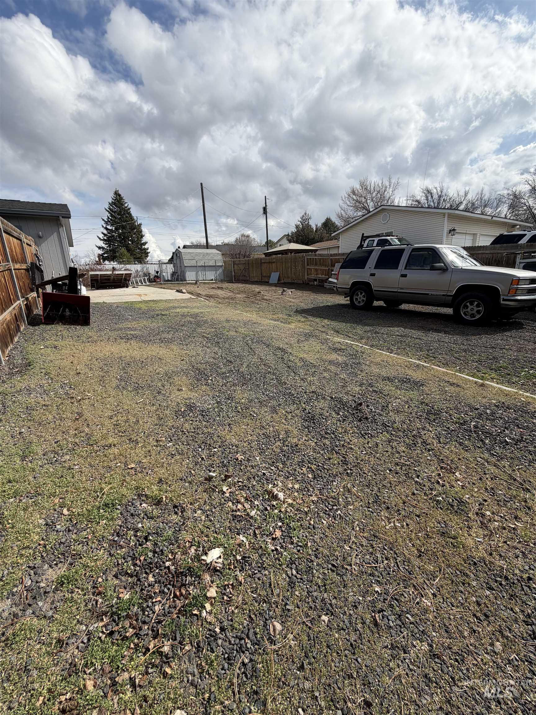 151 Quicksilver Ave. Property Photo 29