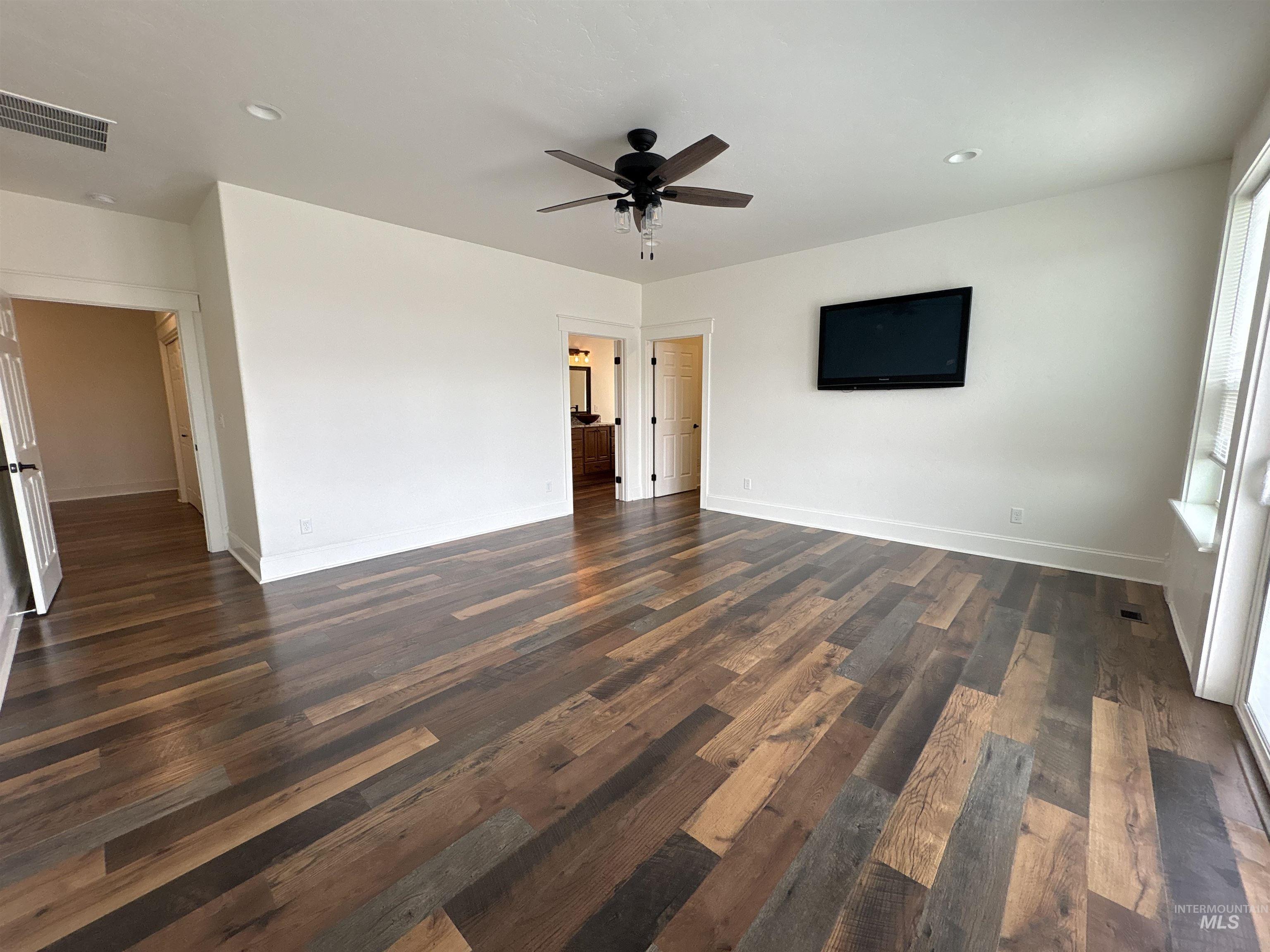 25792 River Road Property Photo 24