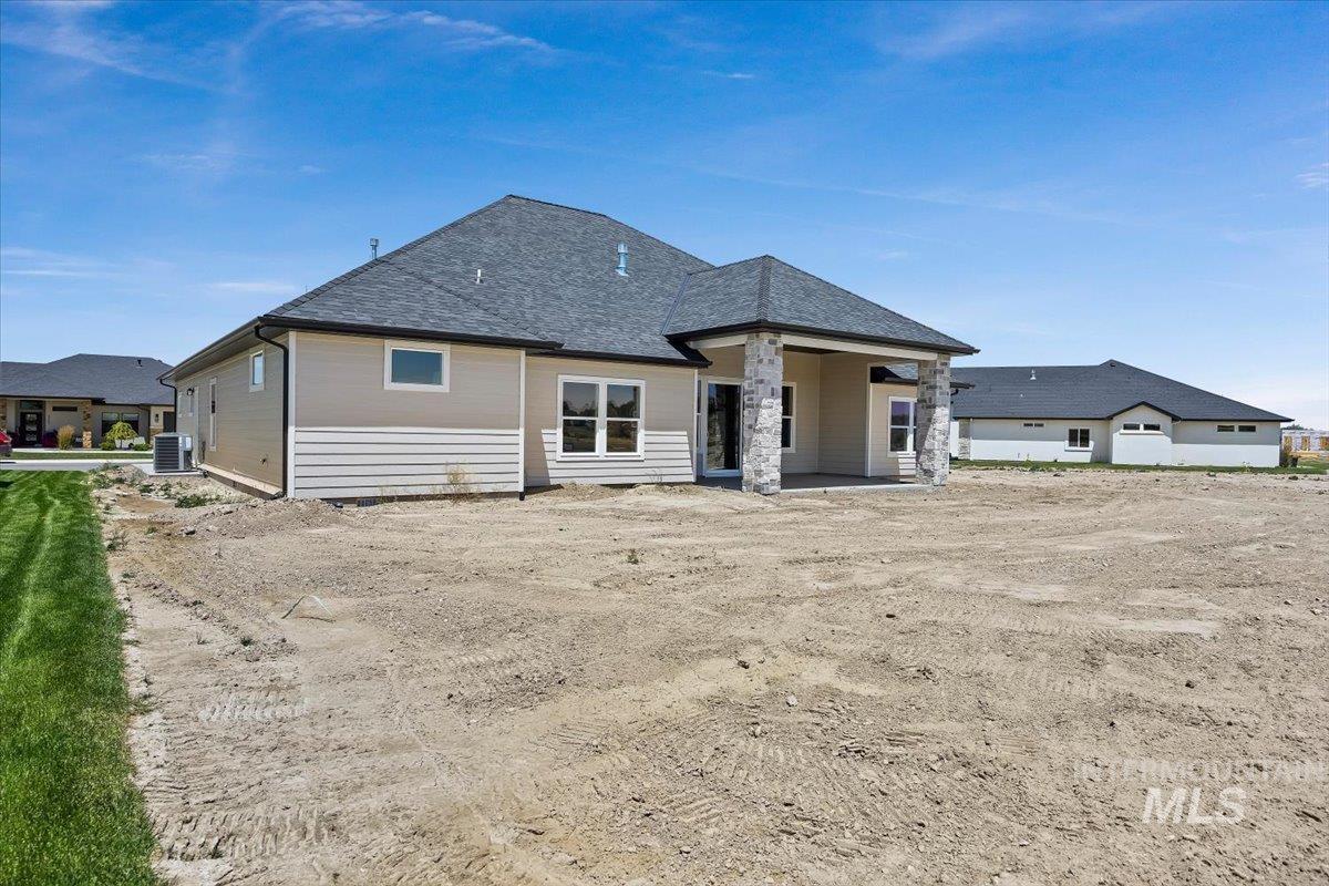 2328 Cattail Drive Property Photo 32