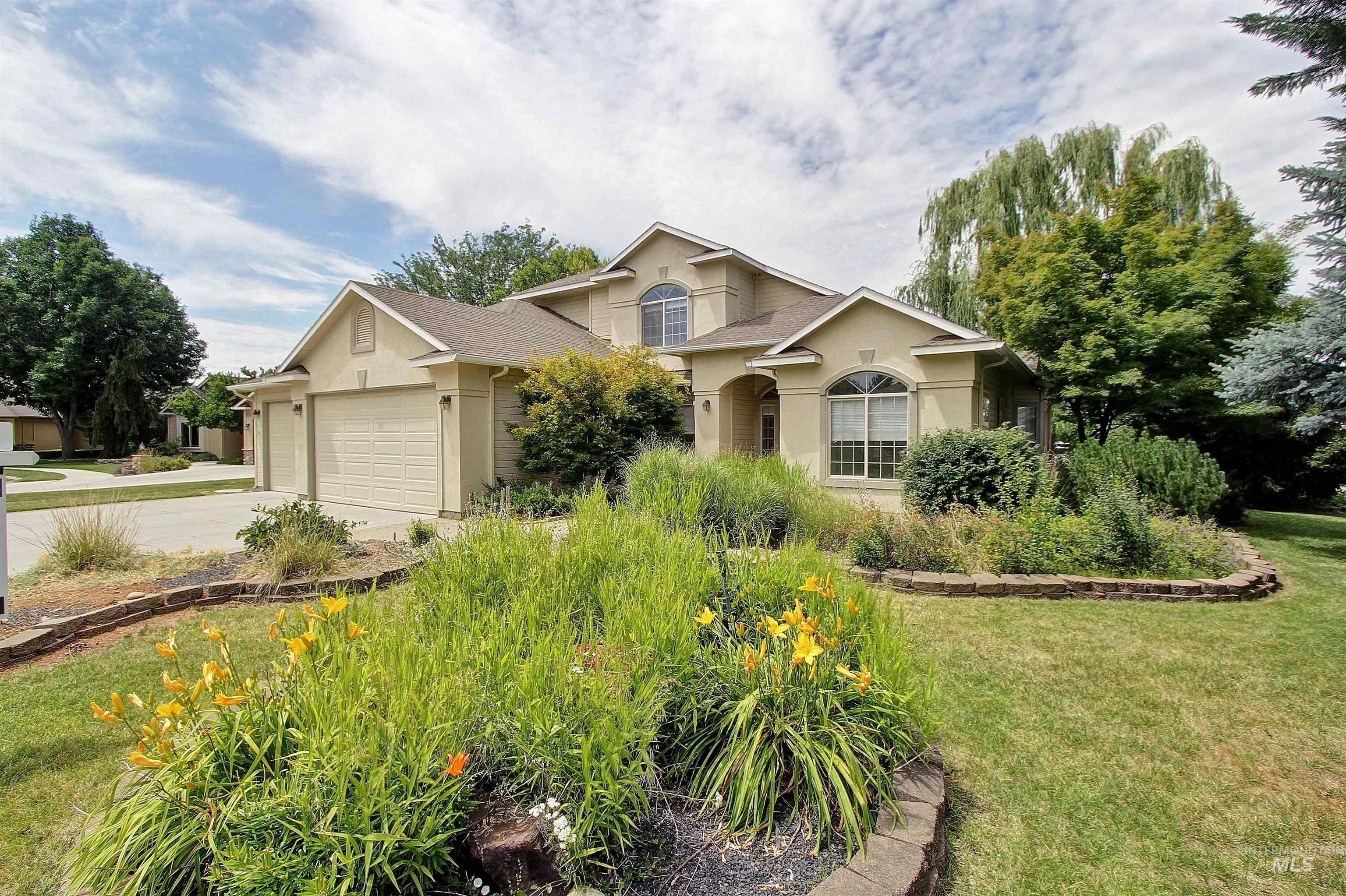 4550 W Brassie Court Property Photo 1