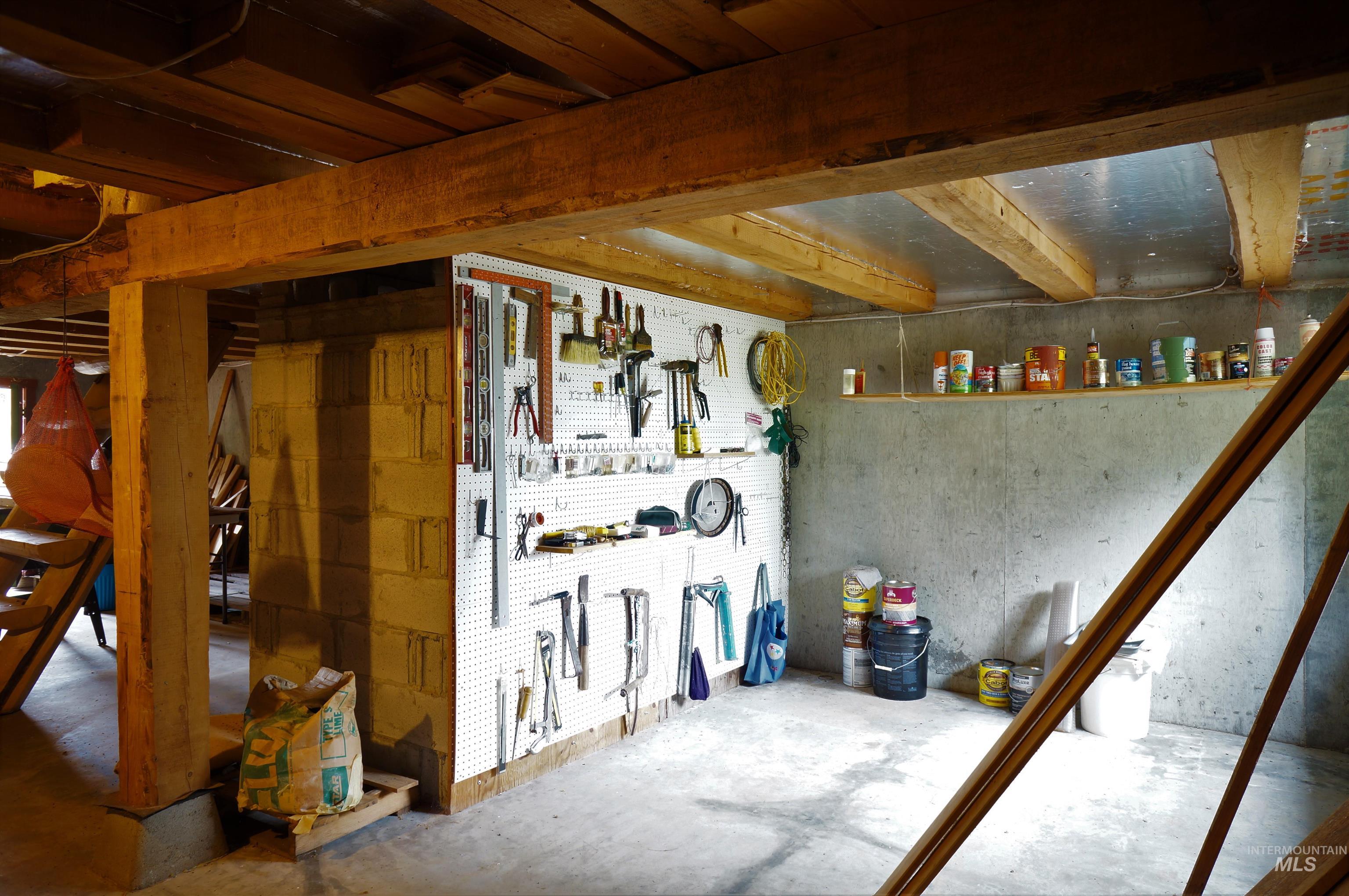 3000 Fish Lake Road Property Photo 33