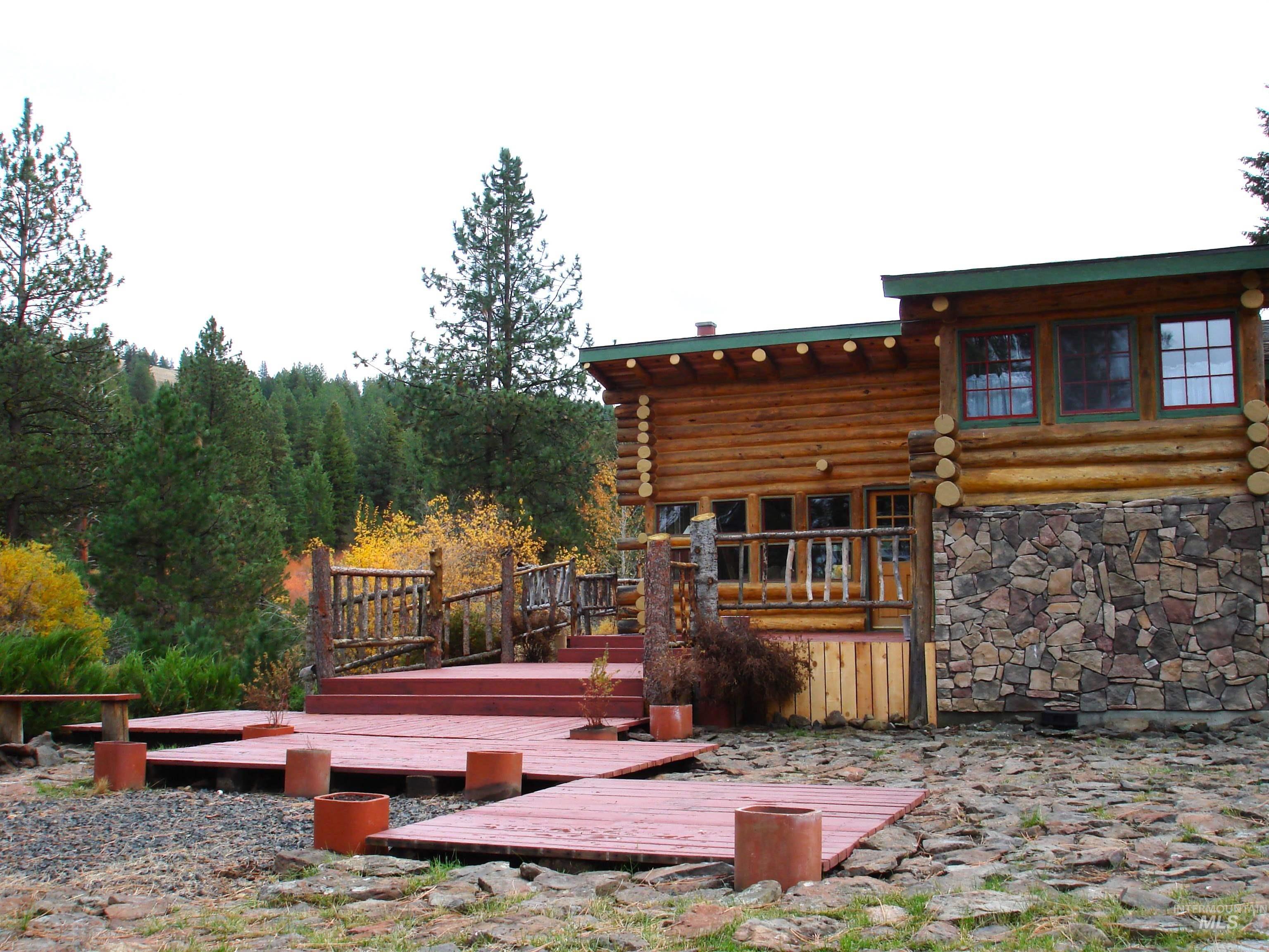 2950 Fish Lake Road Property Photo 1